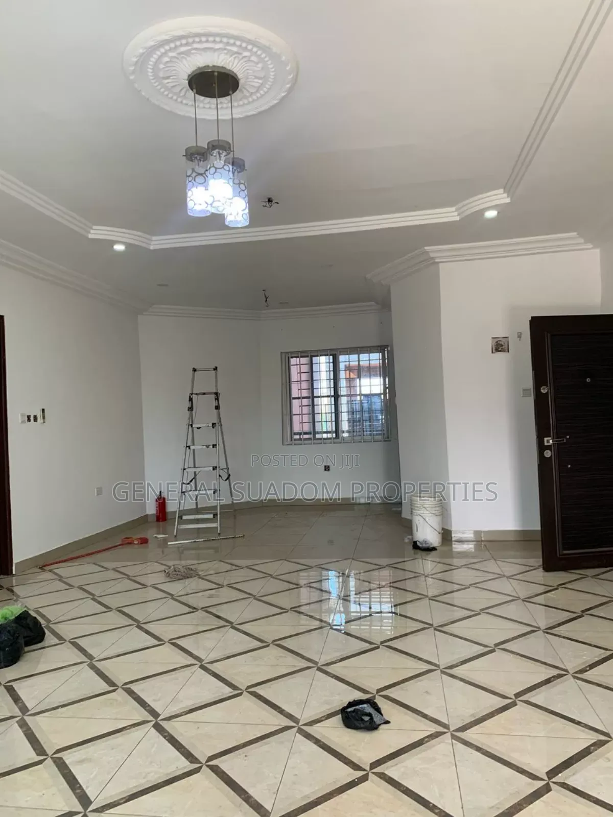3bdrm Apartment in Suadom Properties, Baatsona Total for rent
