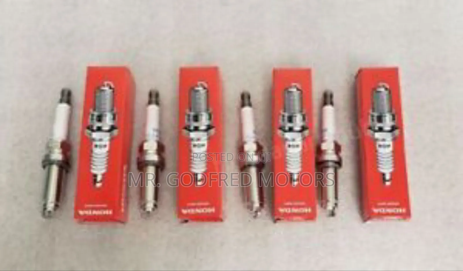 Honda Cr-v 2018 Spark Plugs. Original.