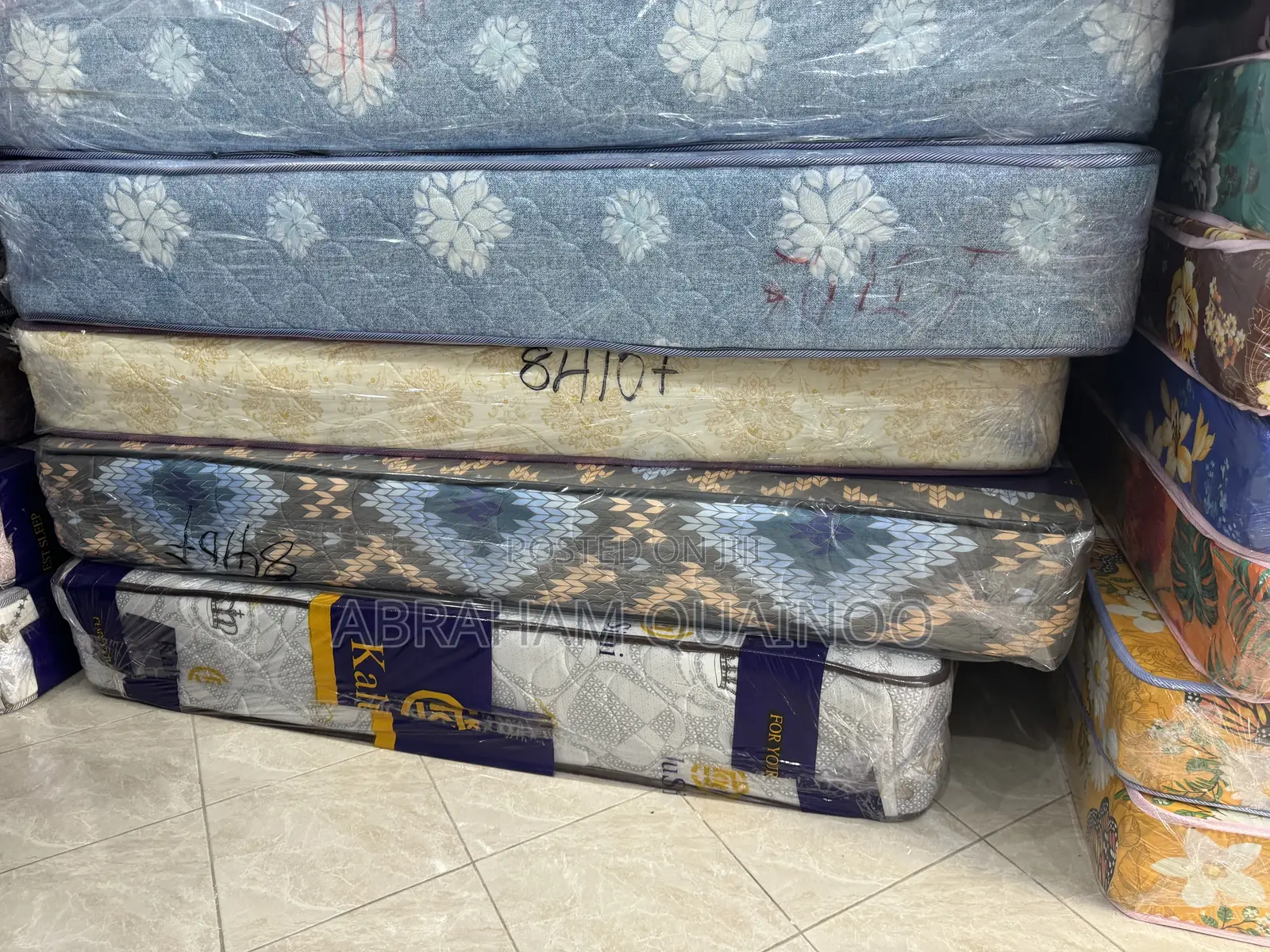 Queen’Size High Density Mattress for Sale