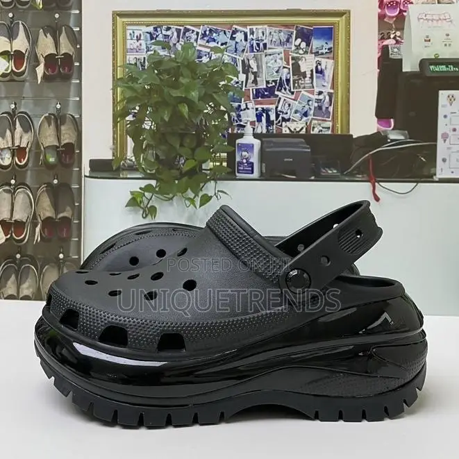 Ladies Crocs Mega Crush