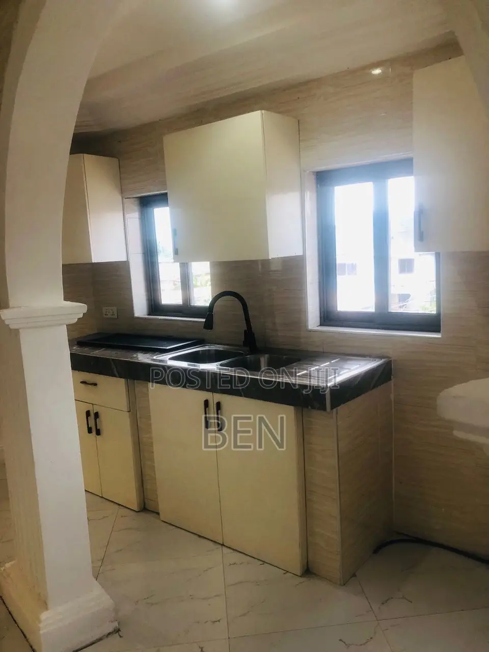 Furnished 2bdrm Apartment in Lapaz Racecourse for rent