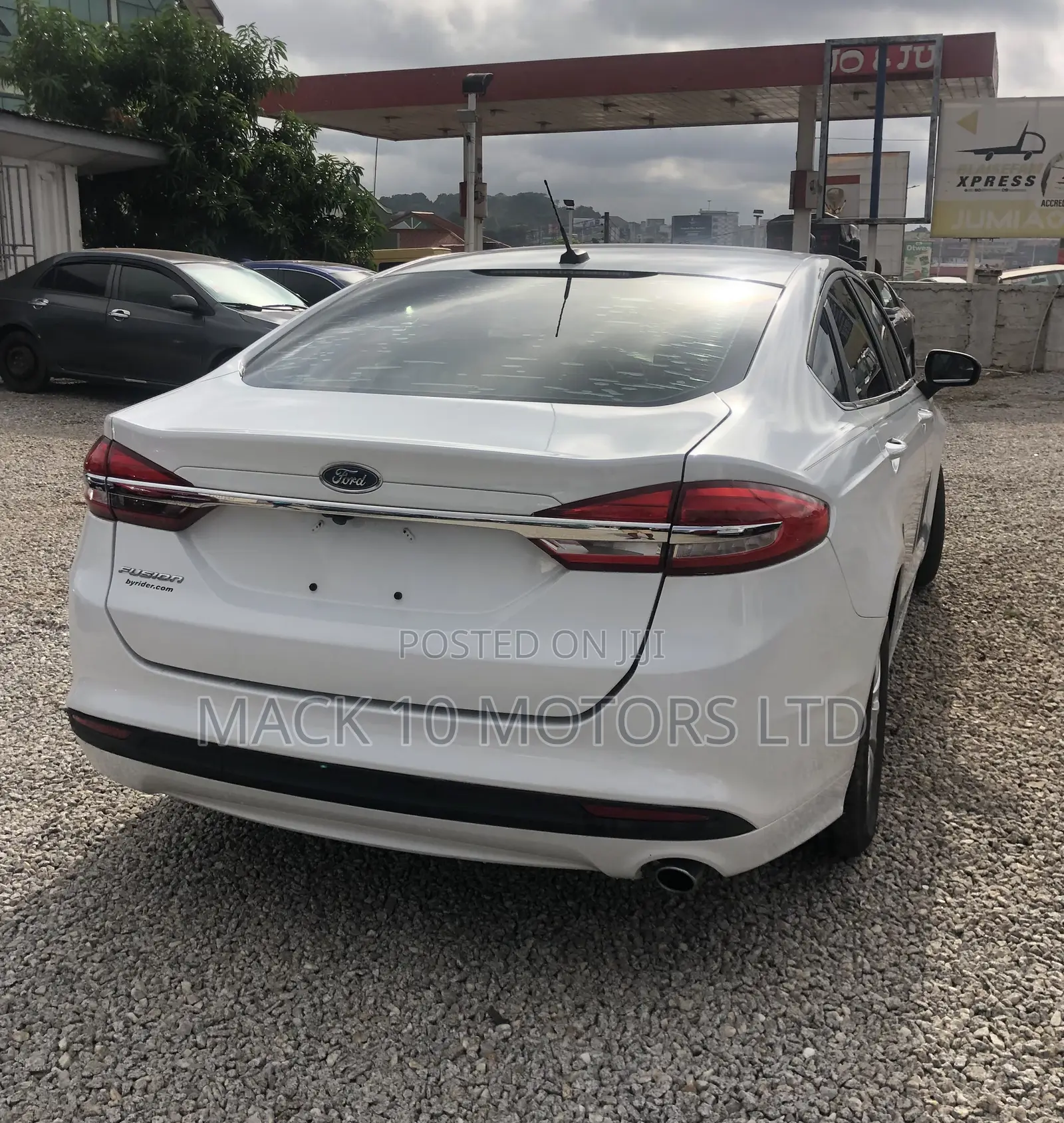 Ford Fusion SE AWD 2017 White