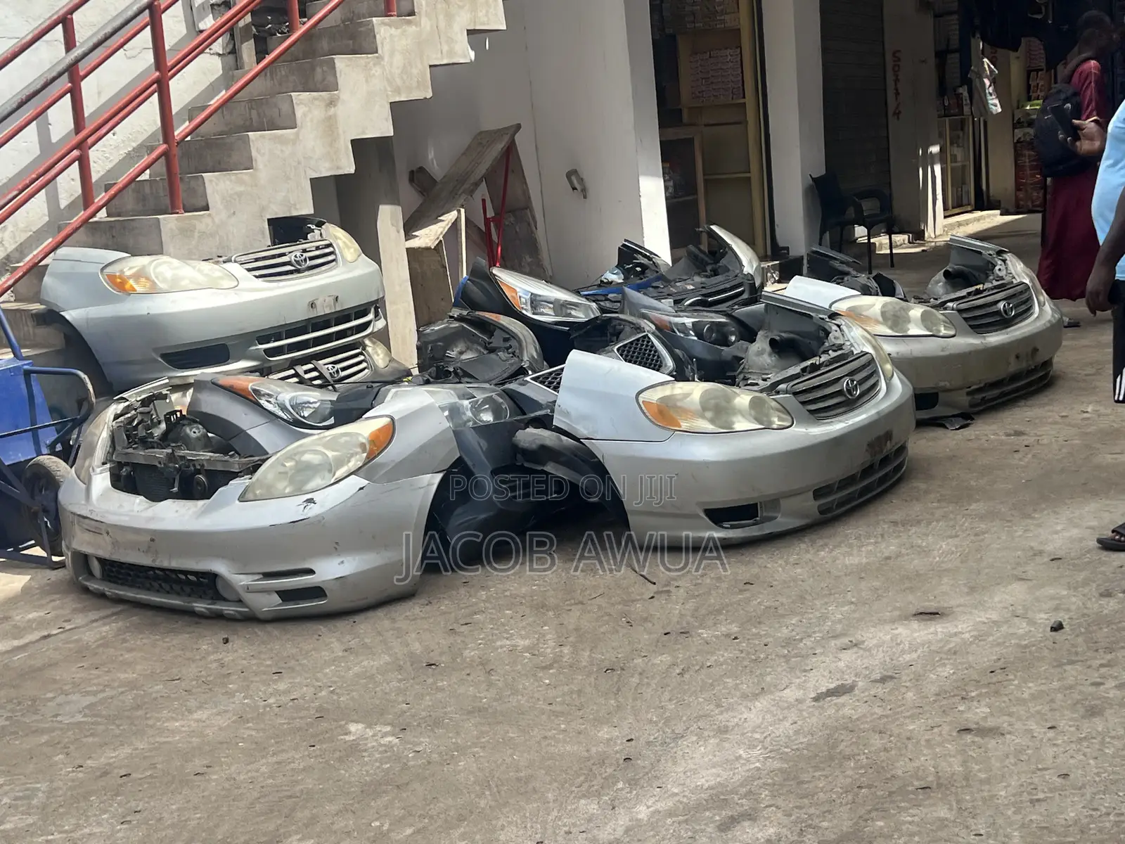 Toyota Corolla 2005 Front Cut Available