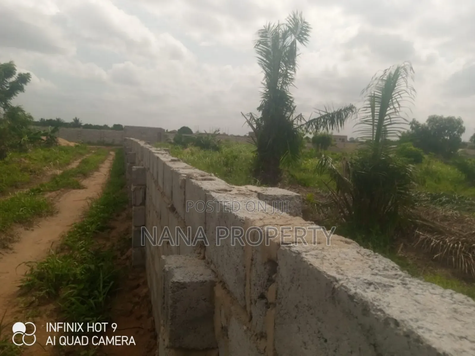 Five Plots of Land for Sale Located at Oyibi