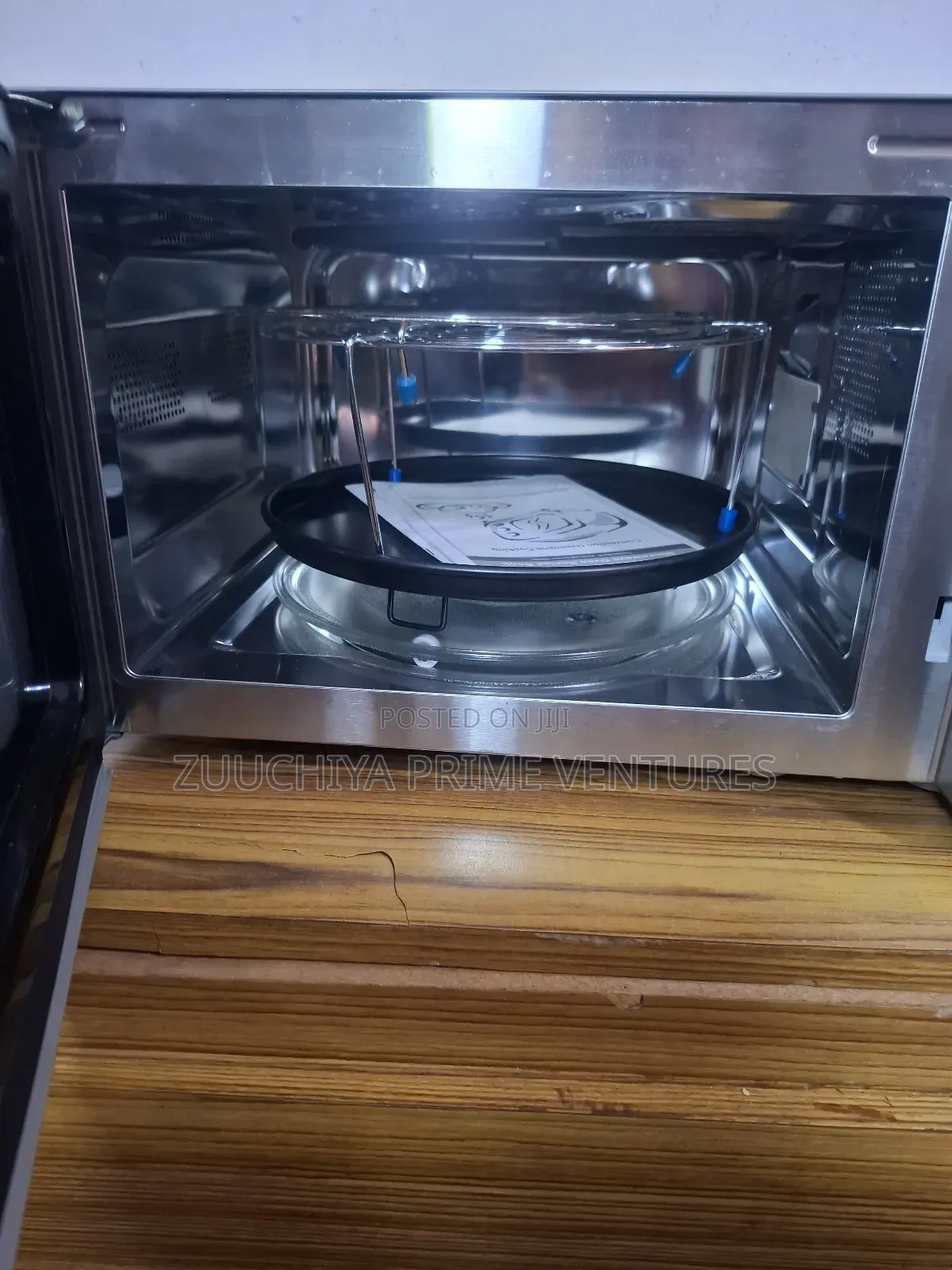 25.L Delonghi Convection Microwave Grill From Uk