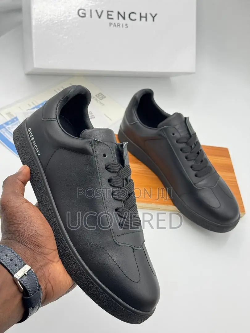 High Quality Givenchy Sneakers