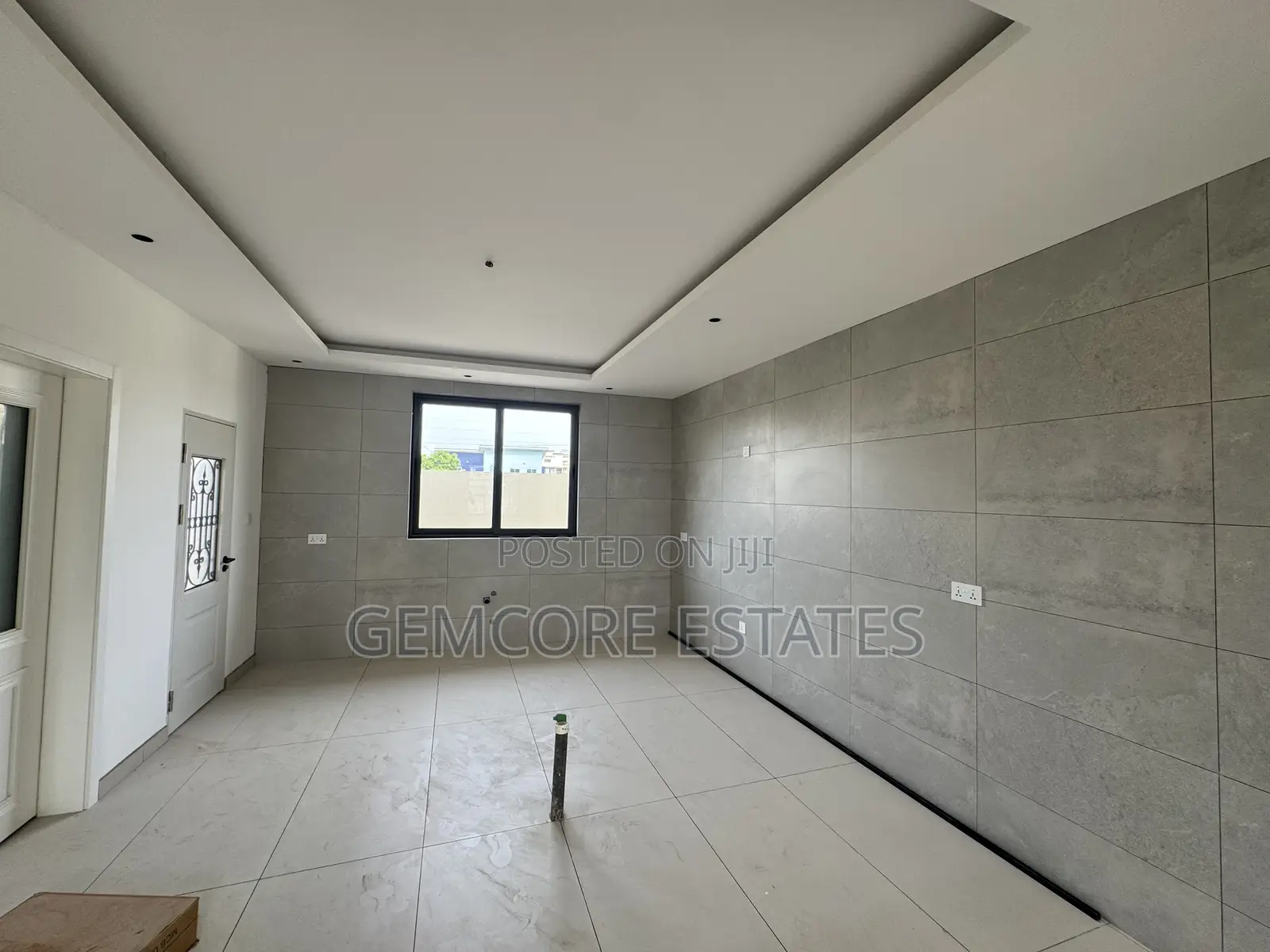 4bdrm House in School Junction, Ashaley Botwe for sale