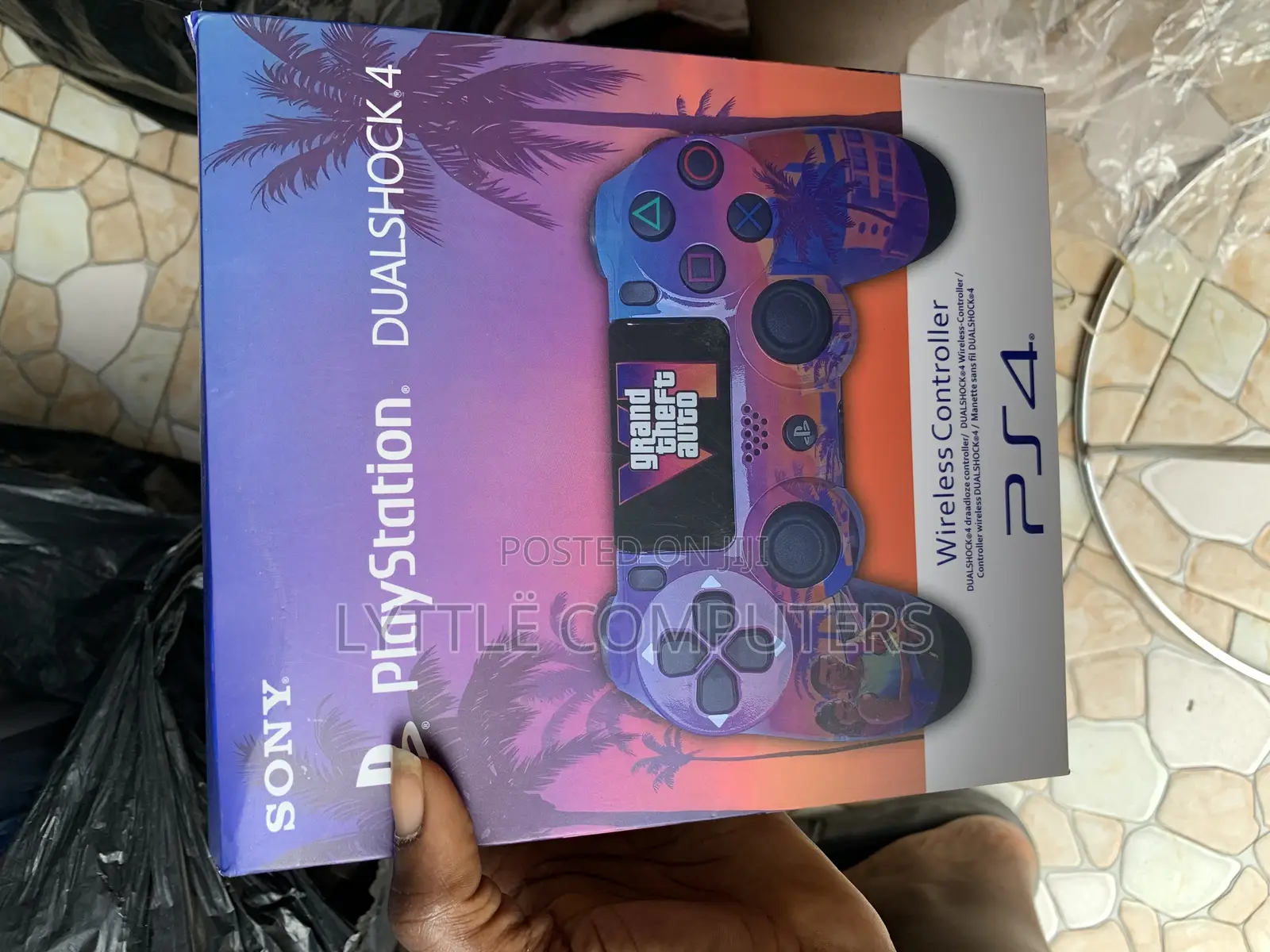 Wireless Dualshock 4 Controller