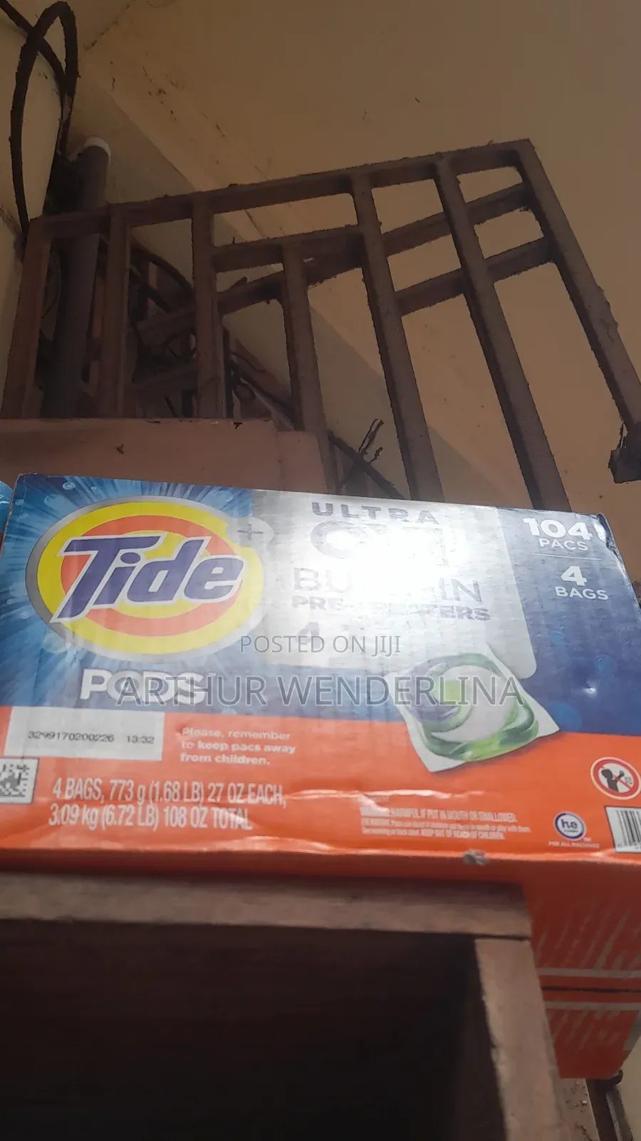 Tide Pods Ultra Oxi Liquid Detergent Pacs (104 Count)