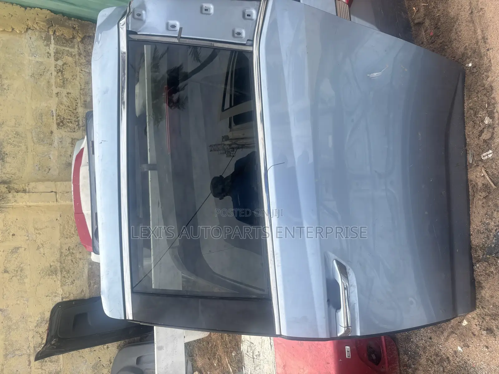Honda Odyssey 2012-2017 Doors and Booth