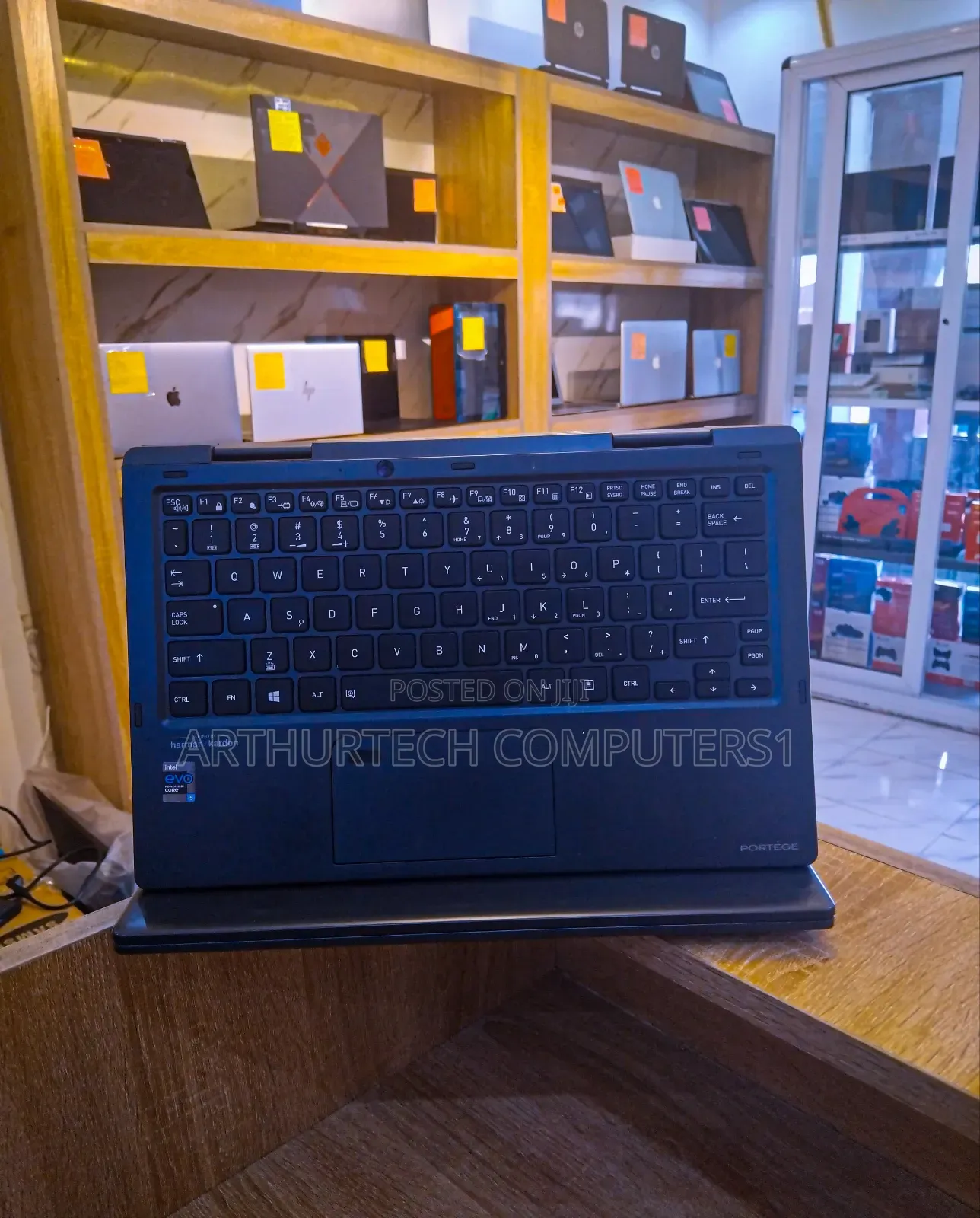 Laptop Toshiba Dynabook R634/M 8GB Intel Core I5 SSD 256GB