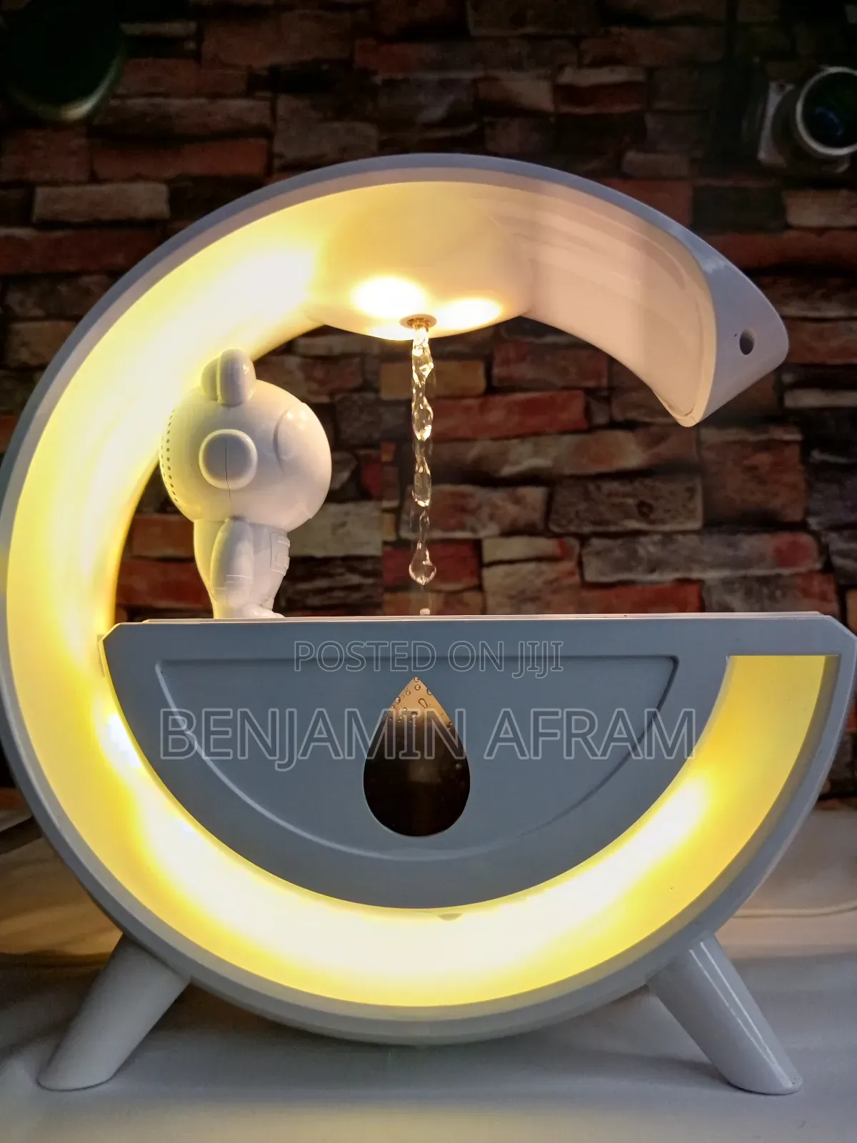G Lamp Antigravity Water Humidifier