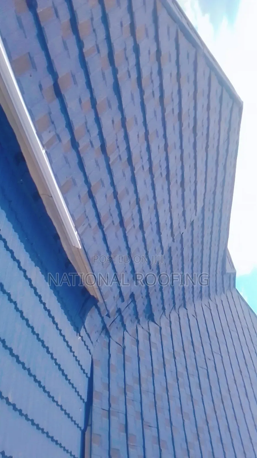 Active Blue Shingle Roofing Material