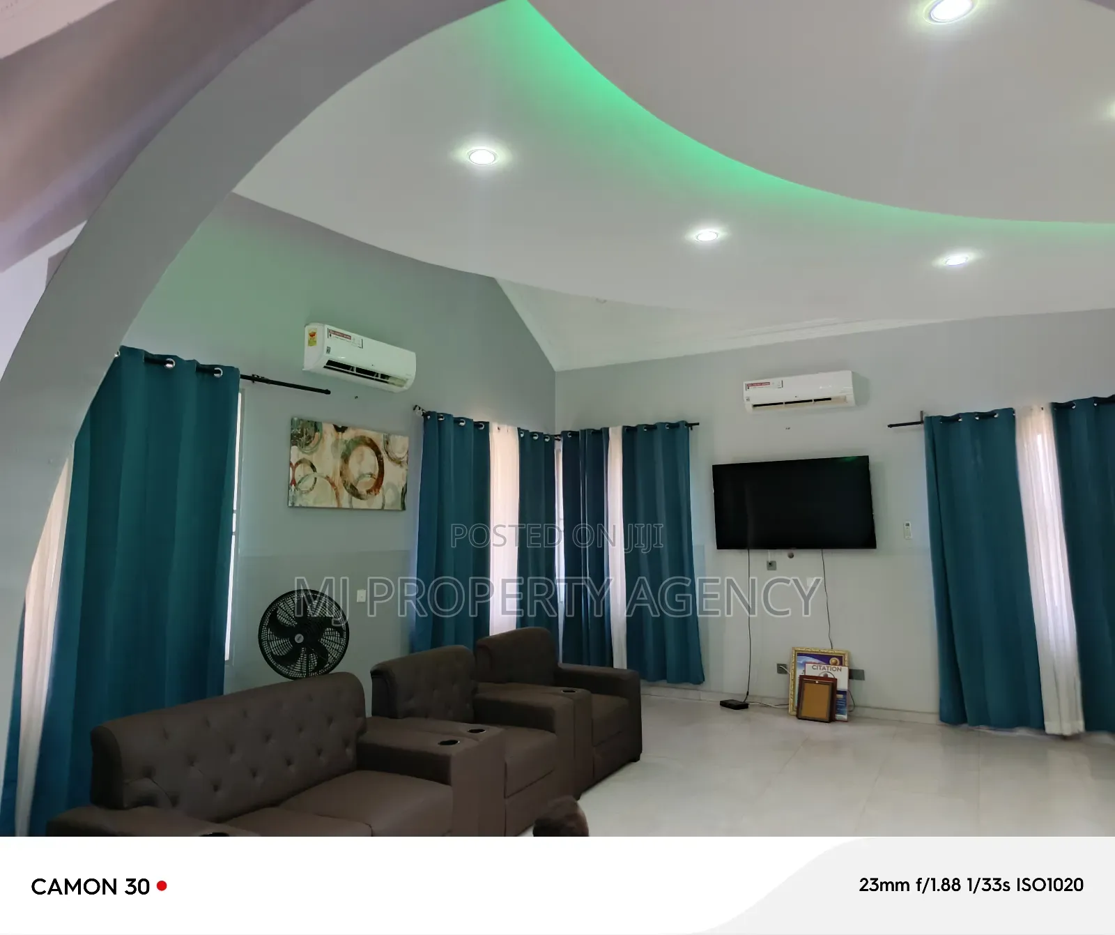 5bdrm House in Hfc Estate Phase One, Tema Metropolitan for sale