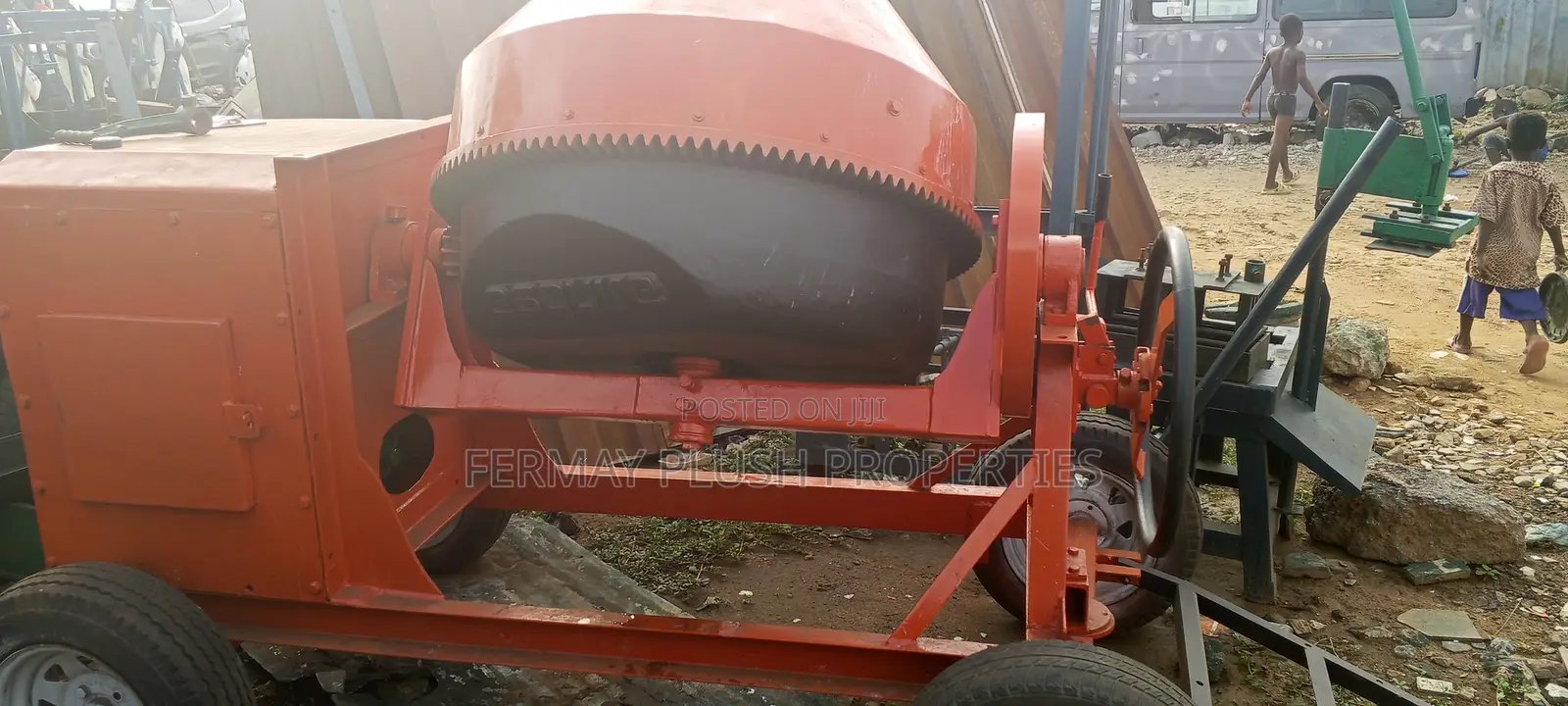Swift and Functional Concrete Mixer