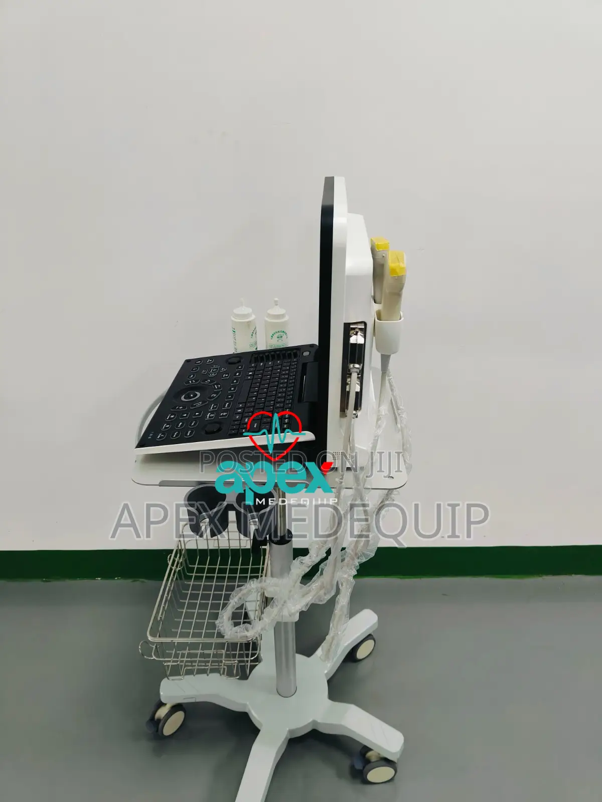Portable Digital Ultrasound Sonotec Dp30 + 1 Probe + Trolley