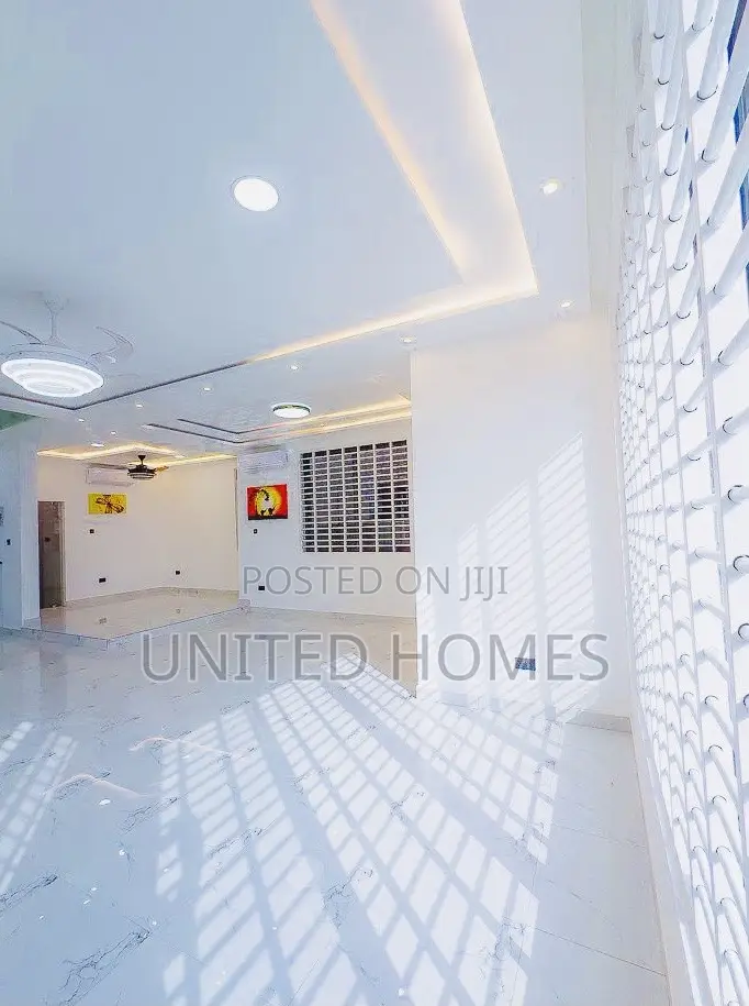 4bdrm House in Spintex for sale