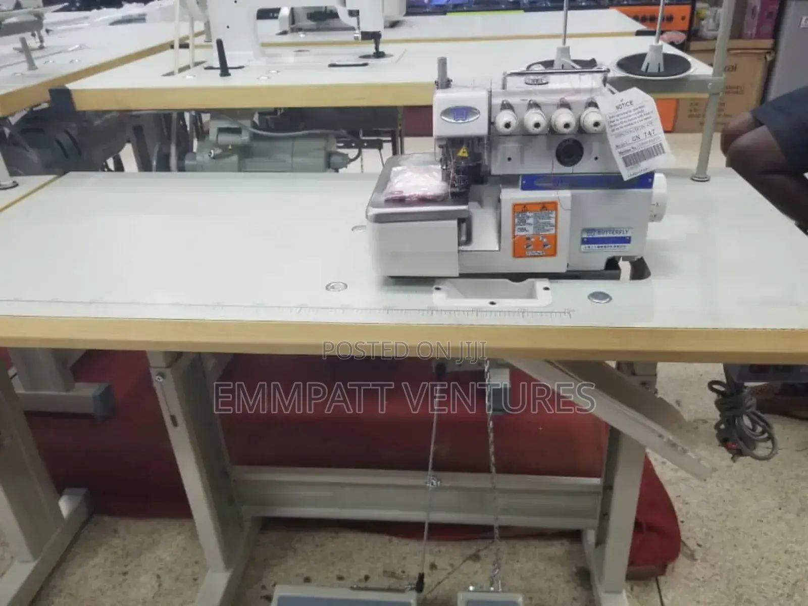 Industrial Knitting Machine