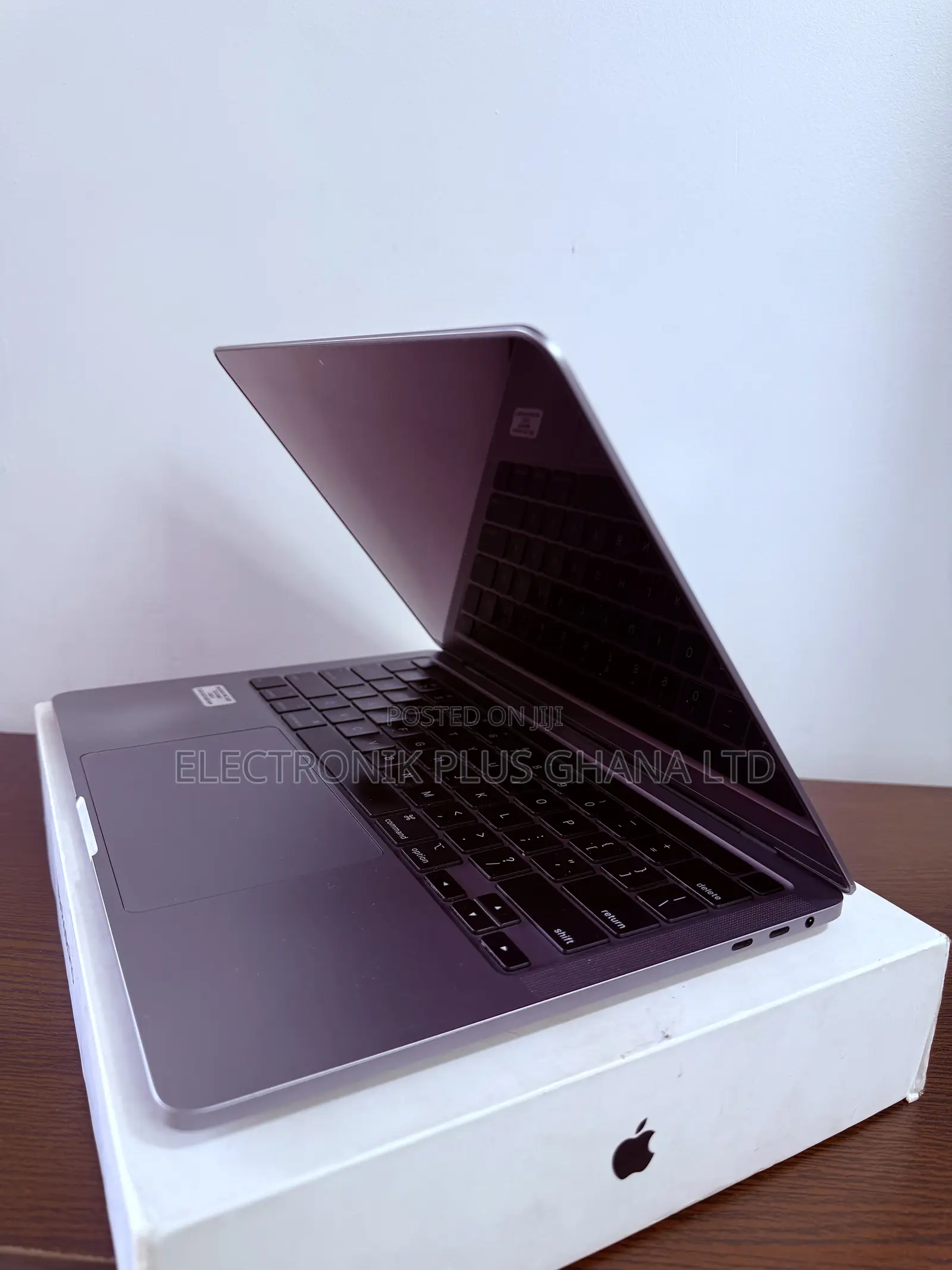 Laptop Apple MacBook Pro 2020 16GB Intel Core i5 SSD 512GB