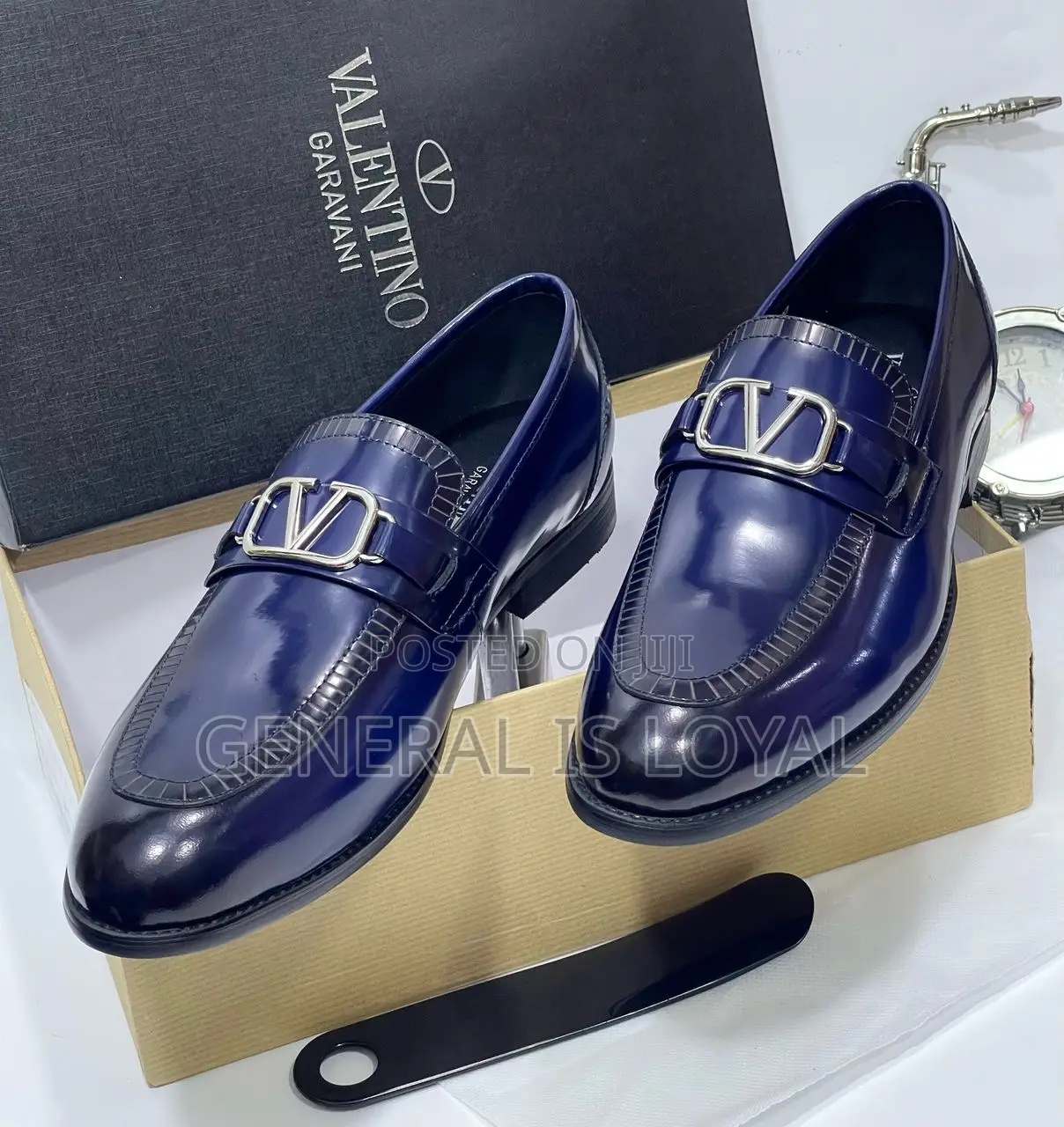 Valentino Garavani Shoe