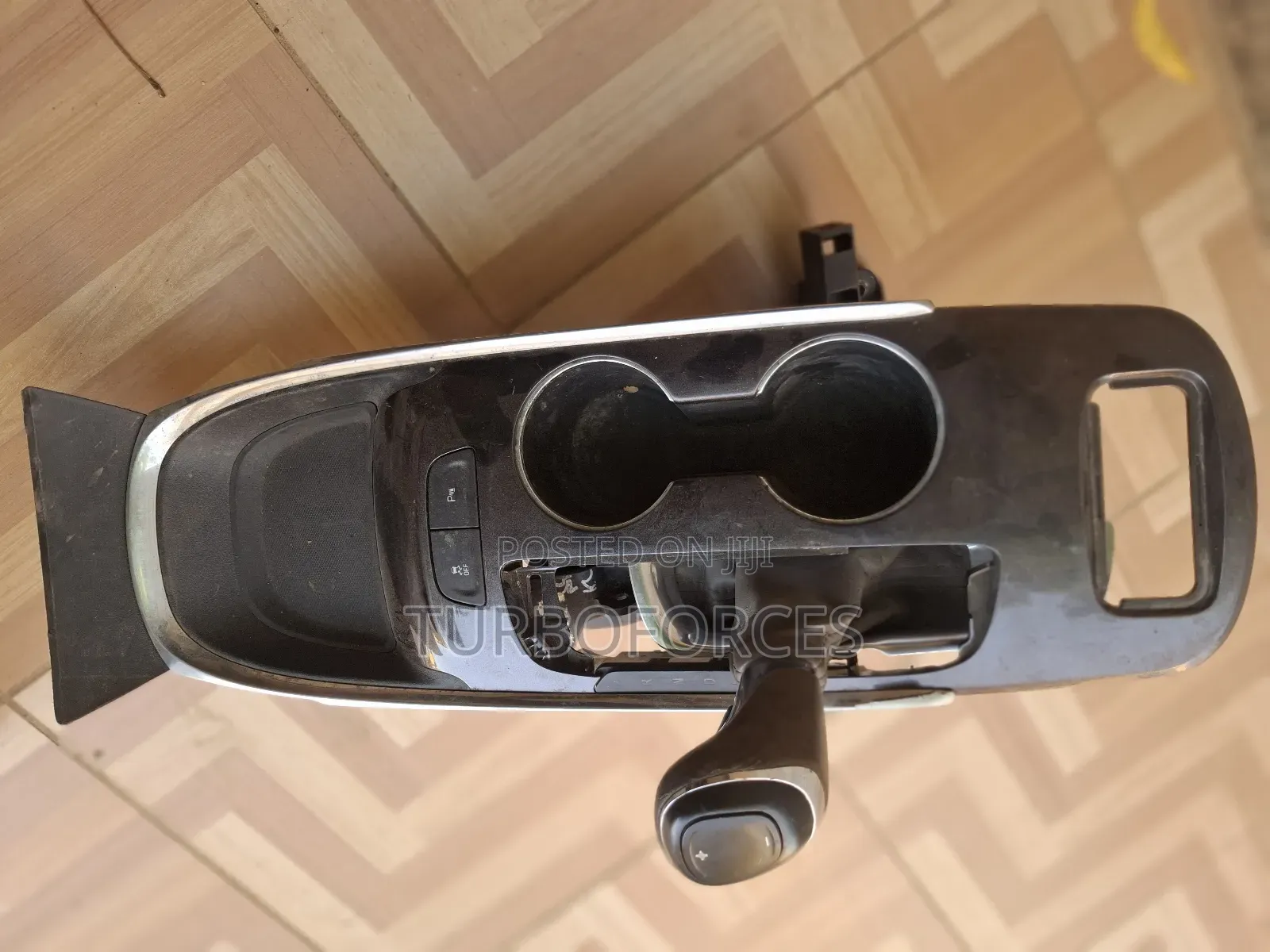 2016-2020 Chevrolet Malibu Gear Shifter