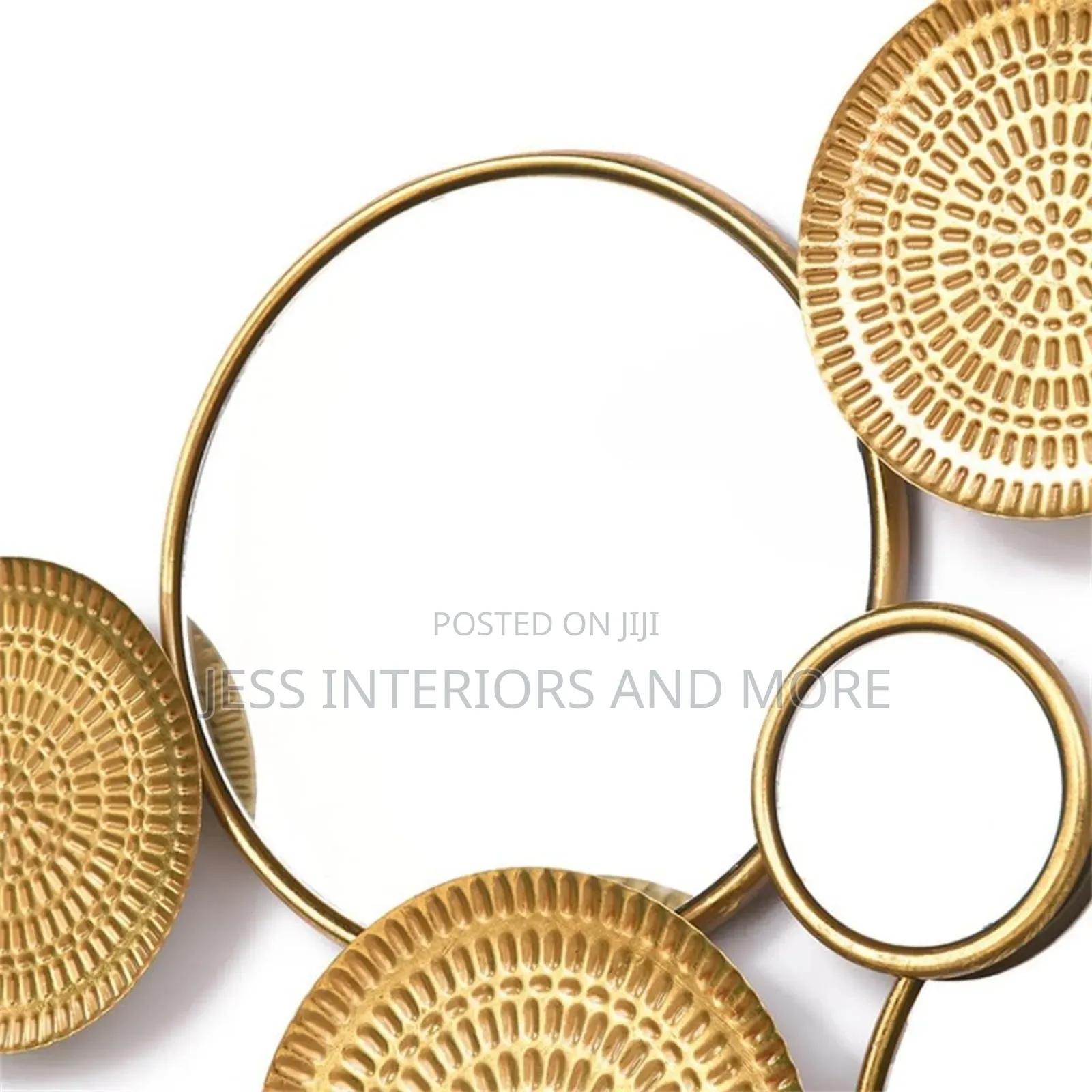 Round Wall Mirror