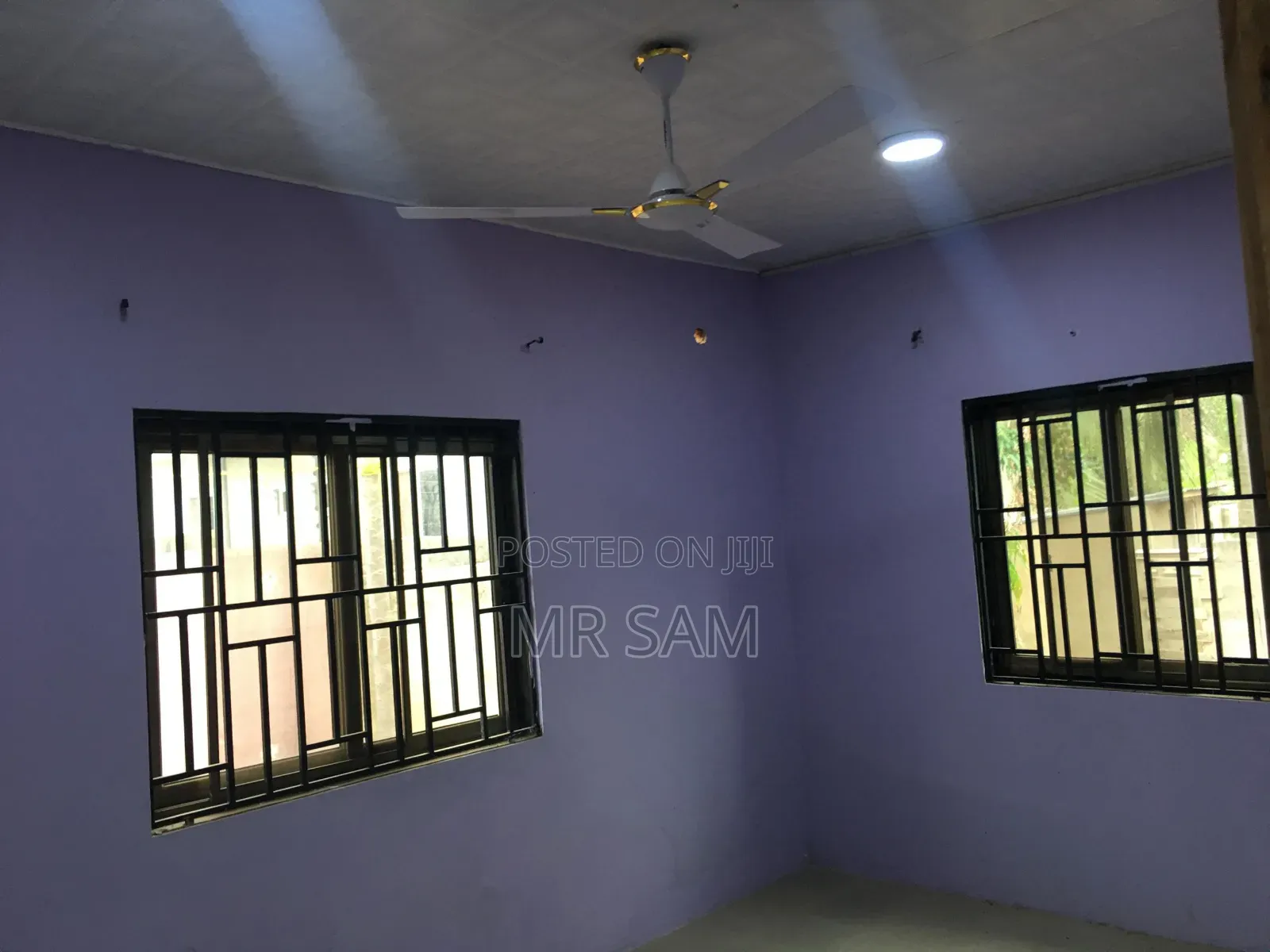 5bdrm House in Sam Properties, Weija for sale