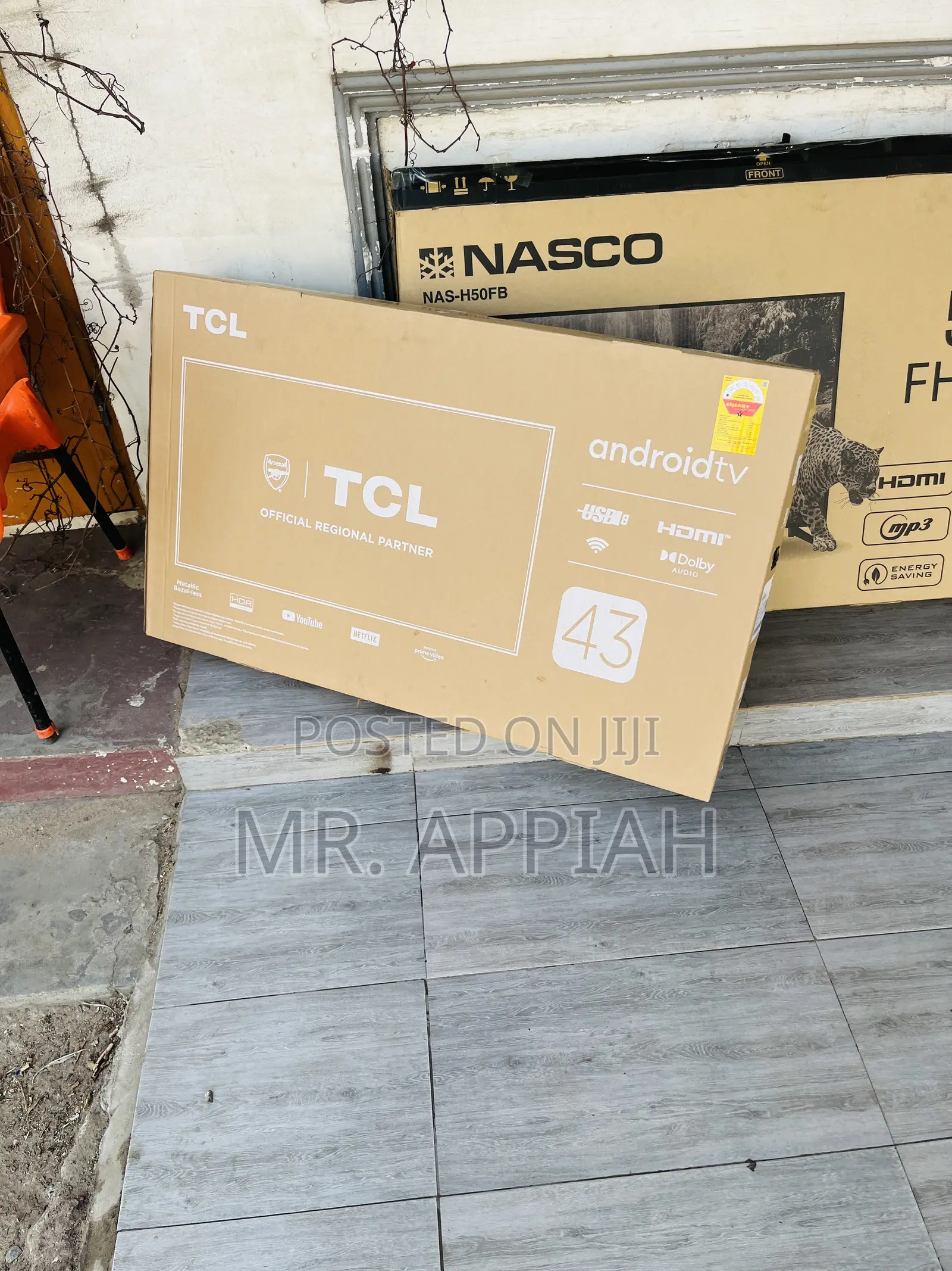 Beautiful Made TCL 43s4500 43 Inch HDR Smart Television.