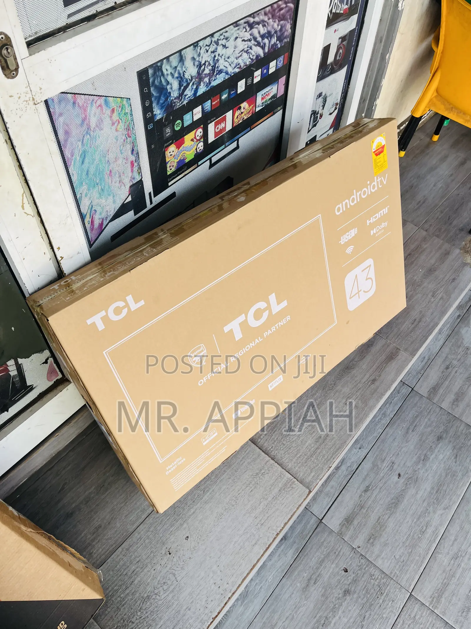 Beautiful Made TCL 43s4500 43 Inch HDR Smart Television.