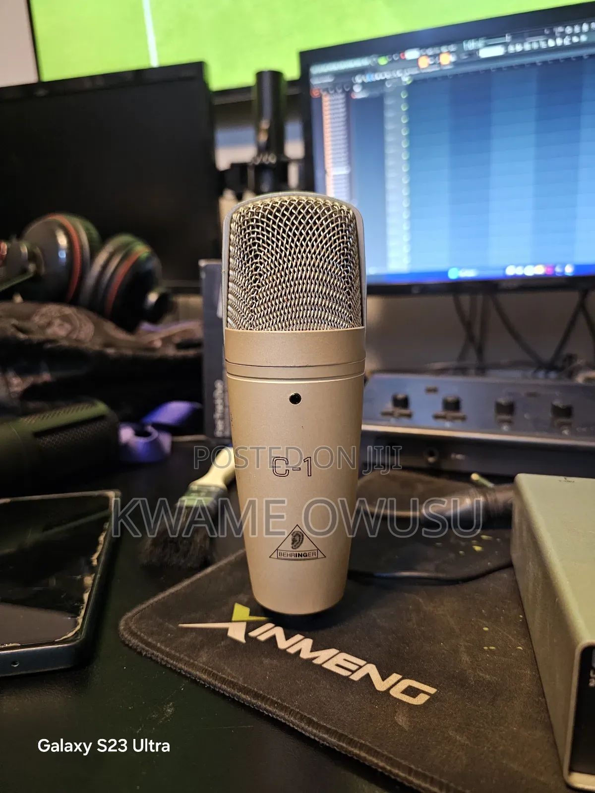 Behringer C-1 Studio Microphone XLR