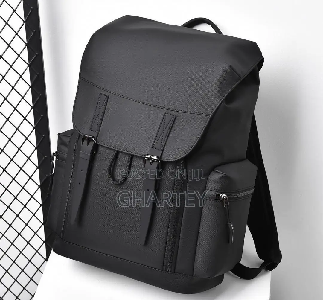 Leather Unisex Fashionable All Black Bagpack