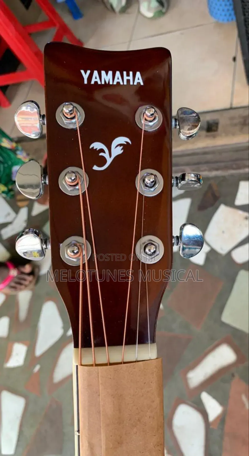 Yamaha F6000eq Semi-Acoustic Guitar