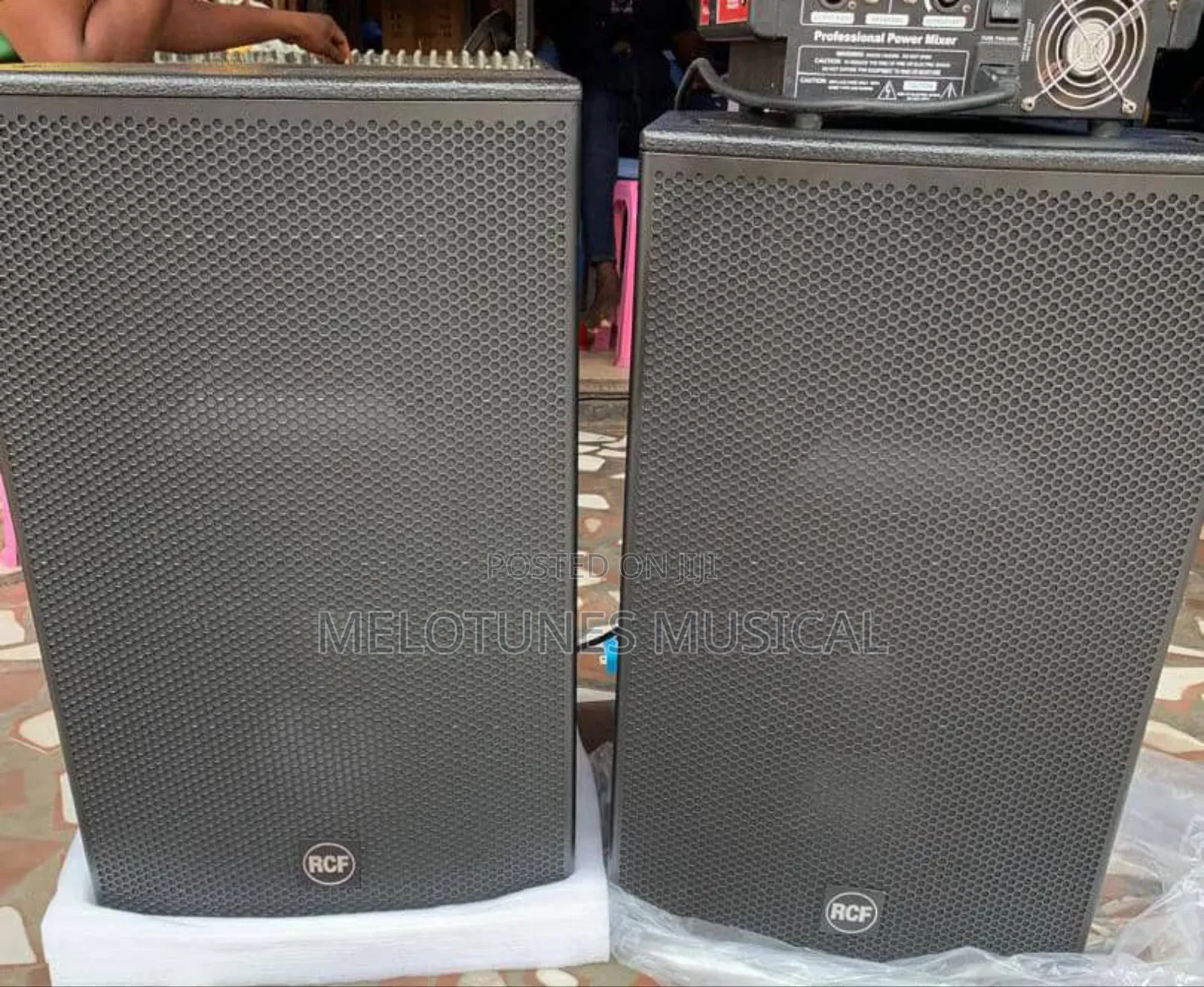 RCF 15inches Stage/Active Monitor Speakers