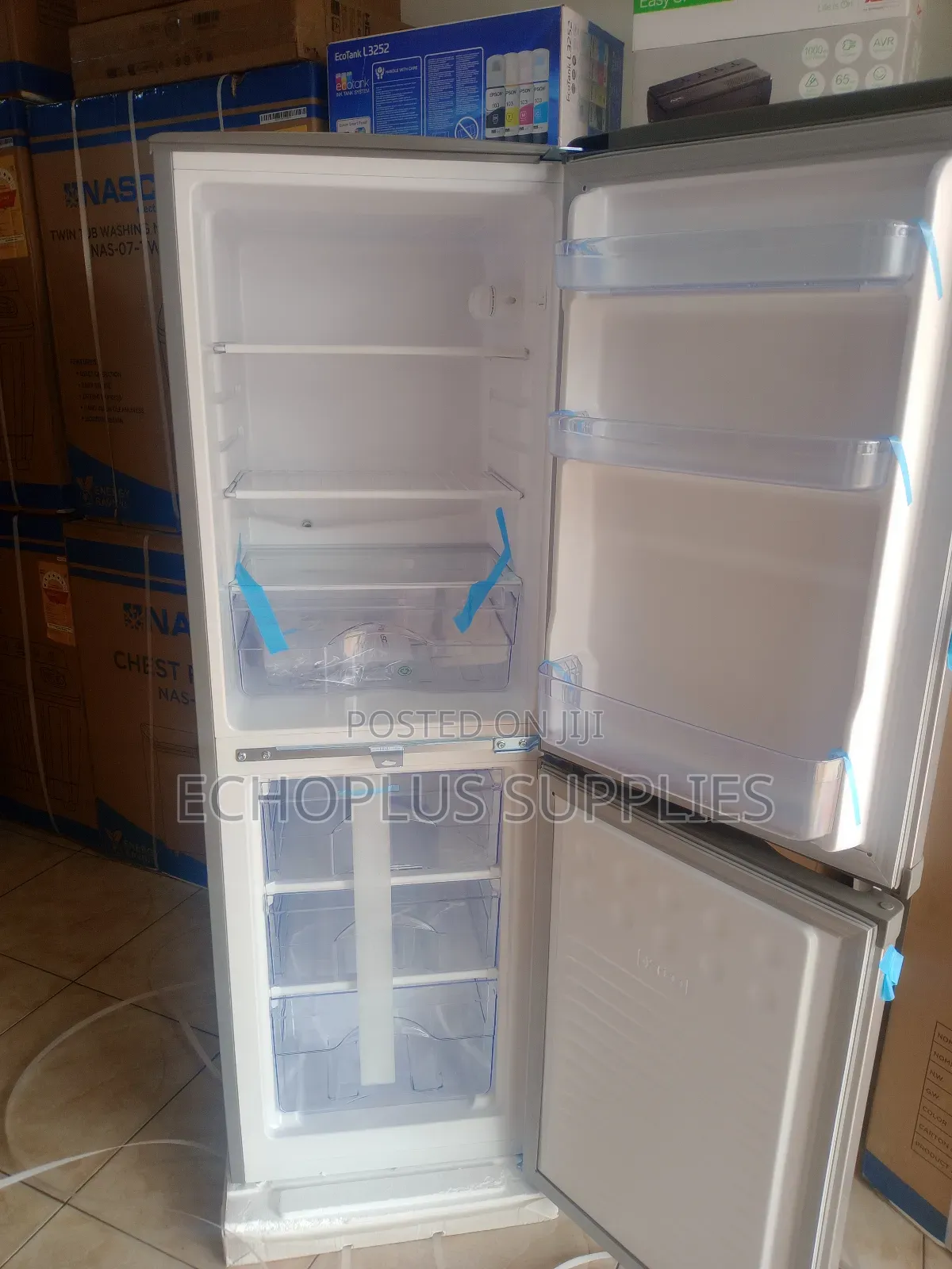 Nasco 2 Door Fridge/142 Liters/ Bottom Freezer