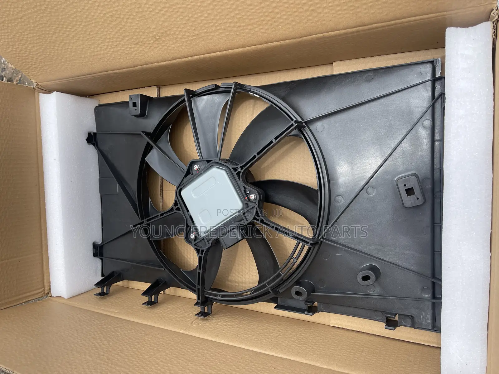Toyota Corolla 2019- 2020 Radiator Fan