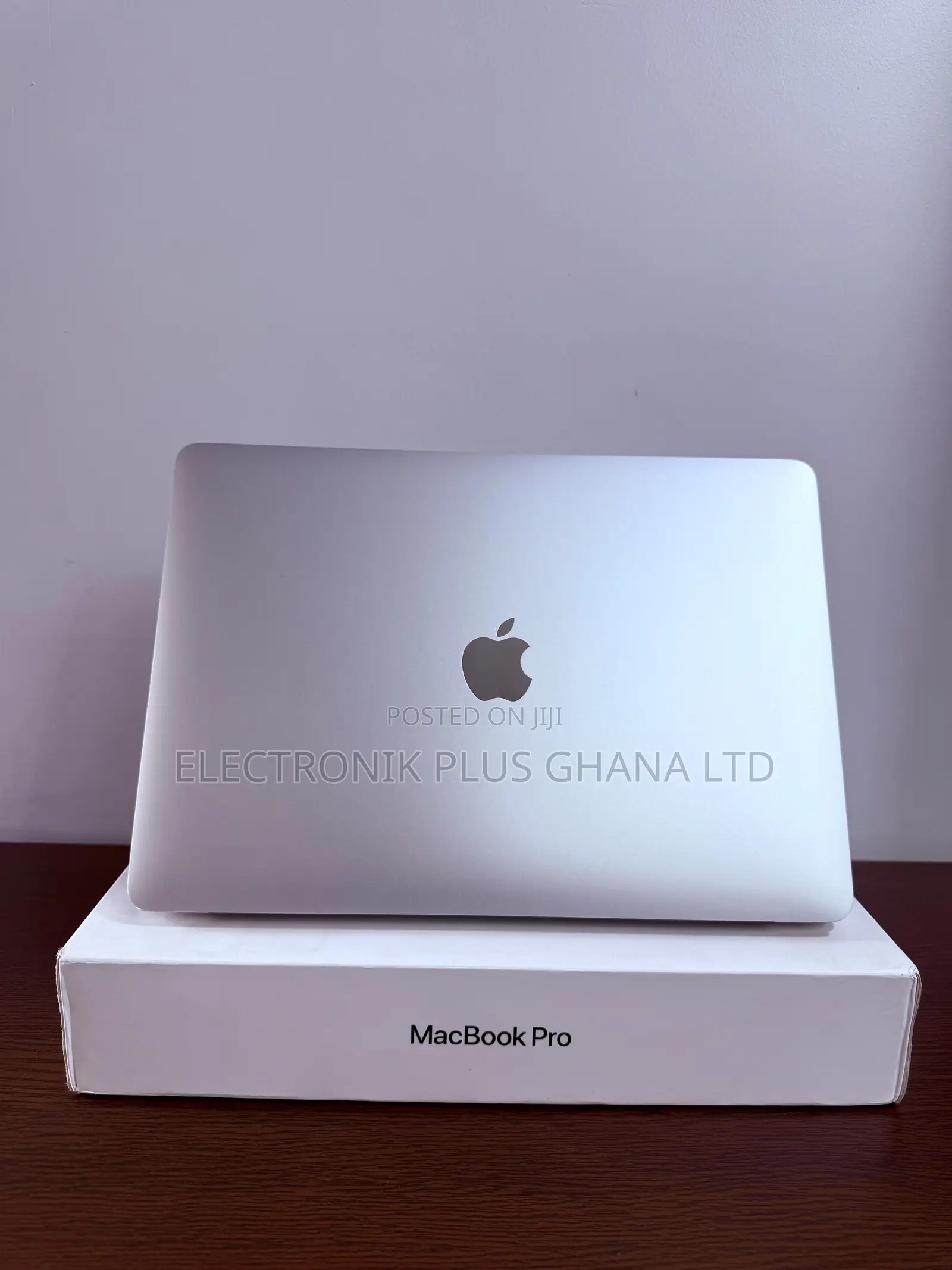 Laptop Apple MacBook Pro 2020 8GB Intel Core i5 SSD 256GB