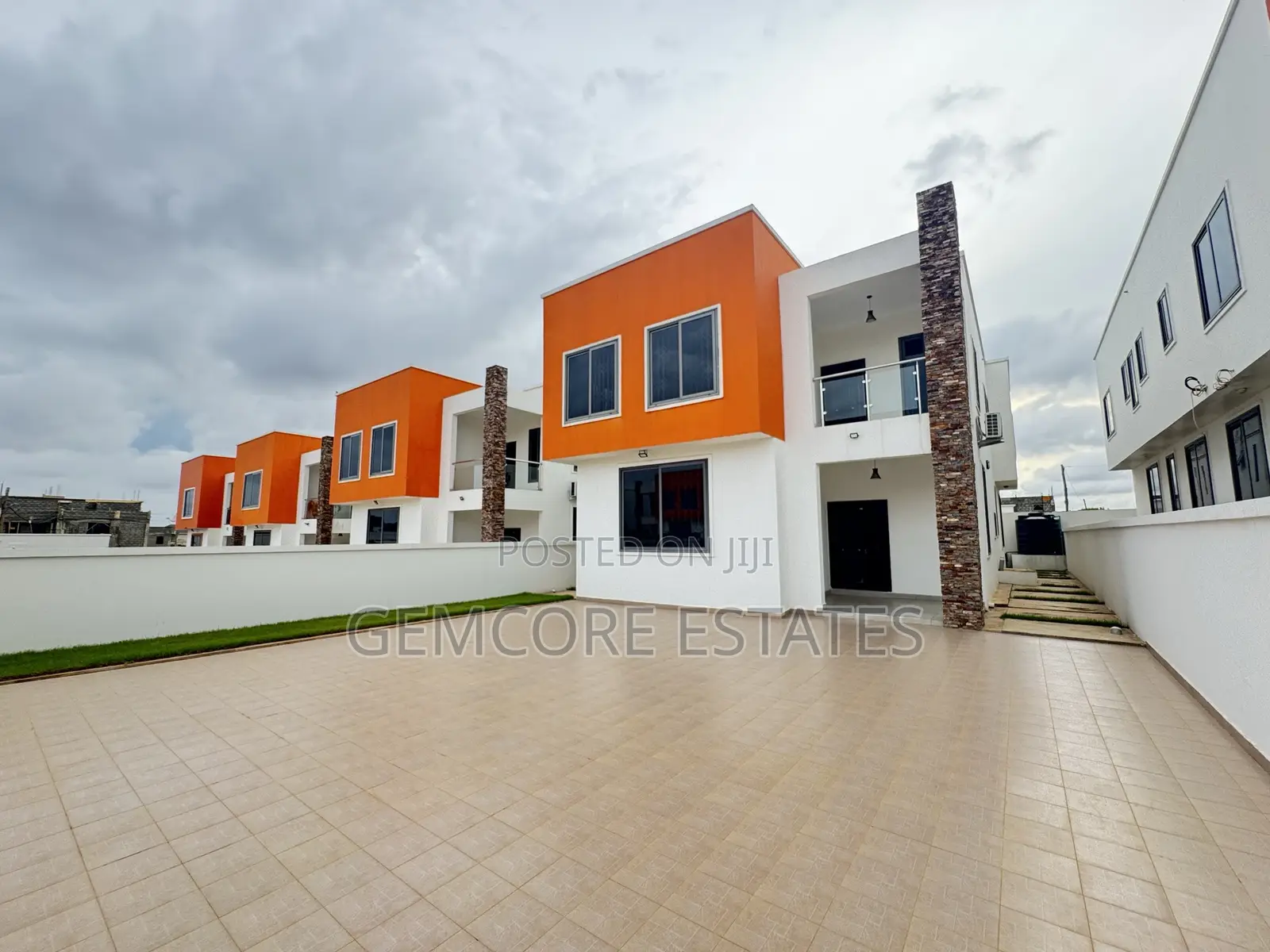4bdrm House in East Legon Hills, Ashaley Botwe for rent