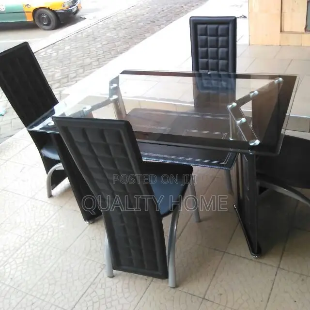 Dinning Table (4 Seat)