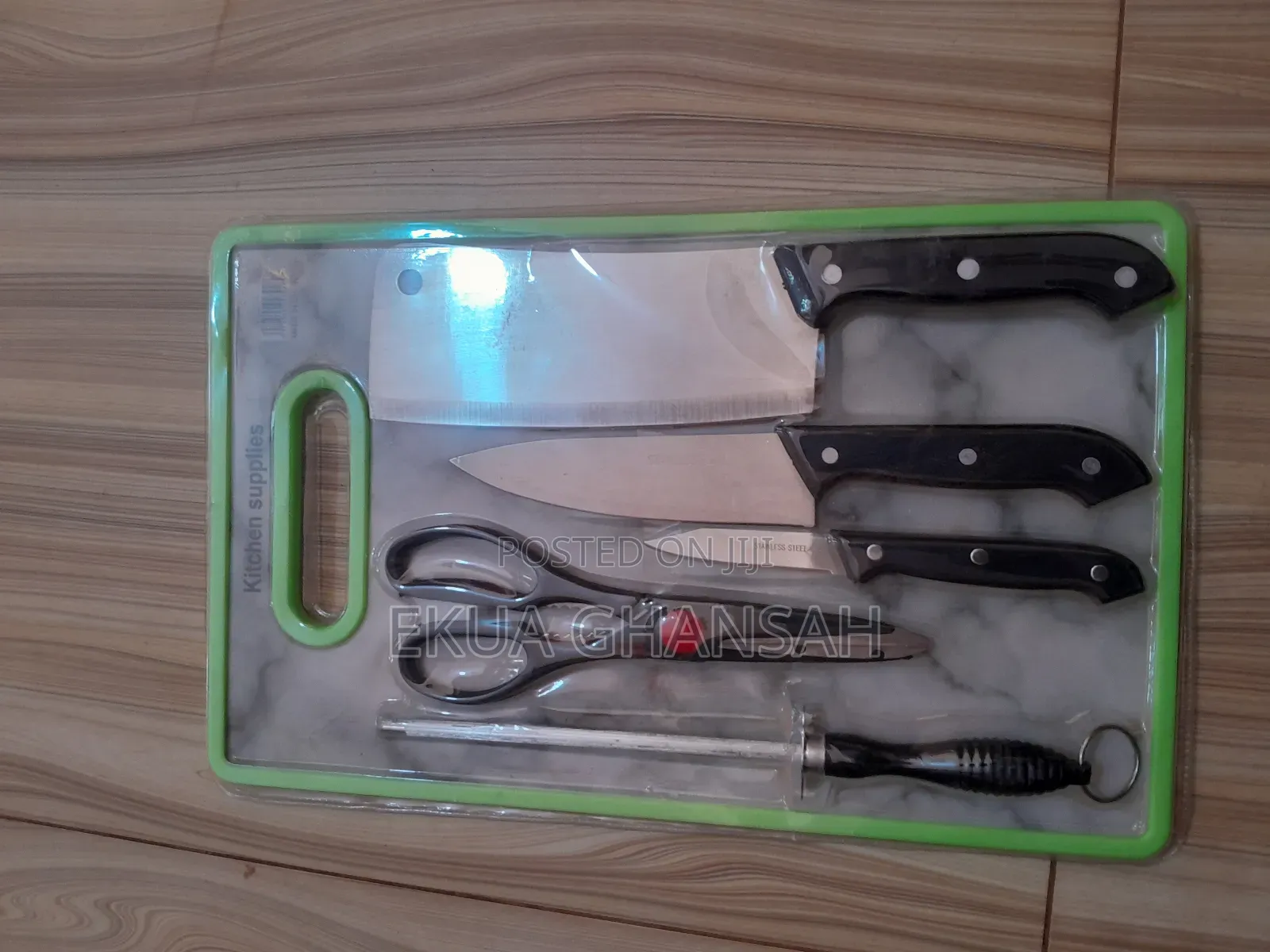 Chopping Board With Knife Set