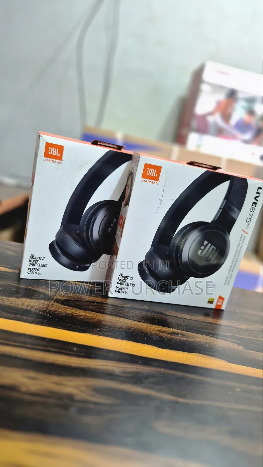 Arcadian JBL Headphone Live 675nc