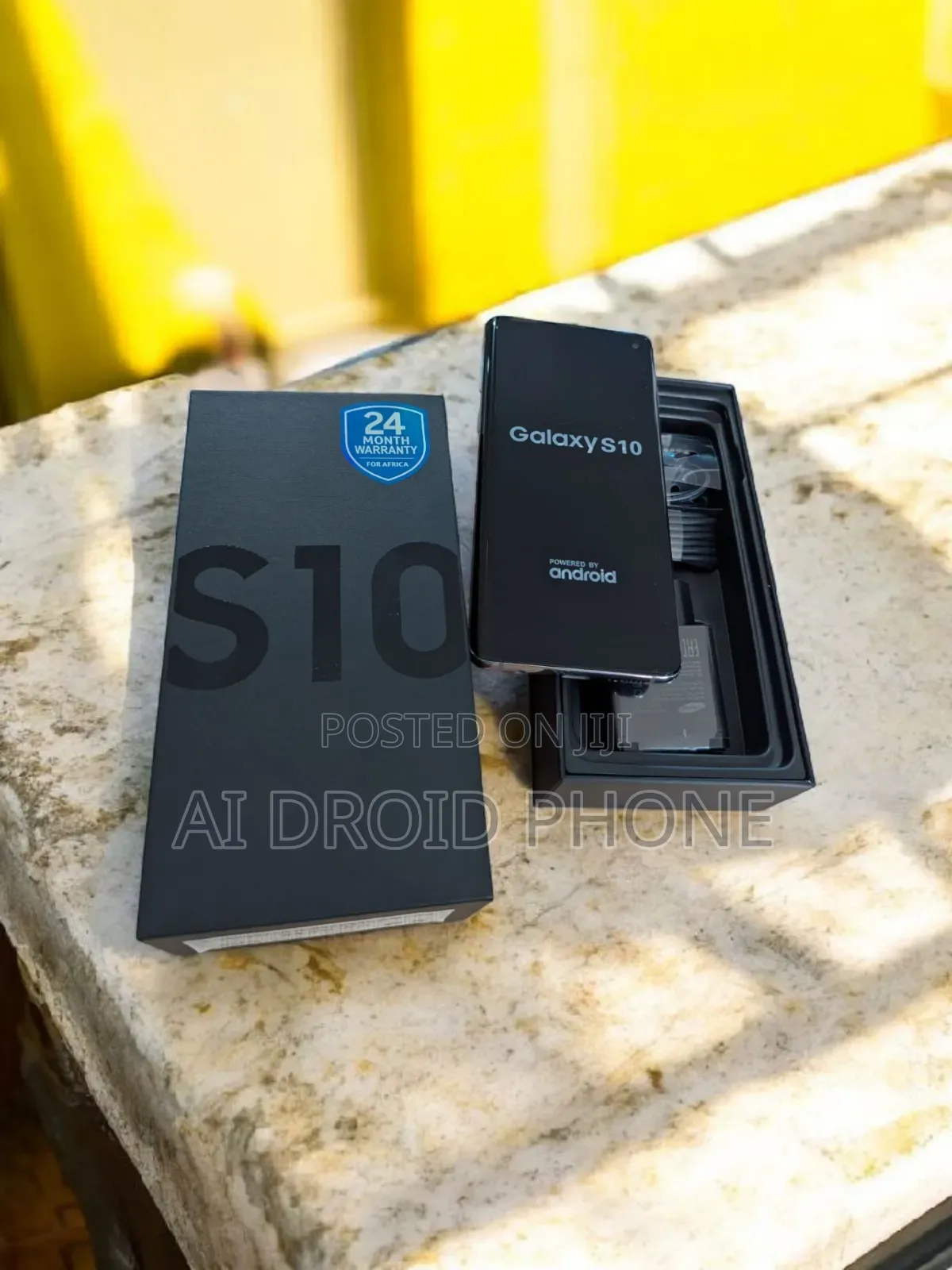 New Samsung Galaxy S10 128 GB Blue