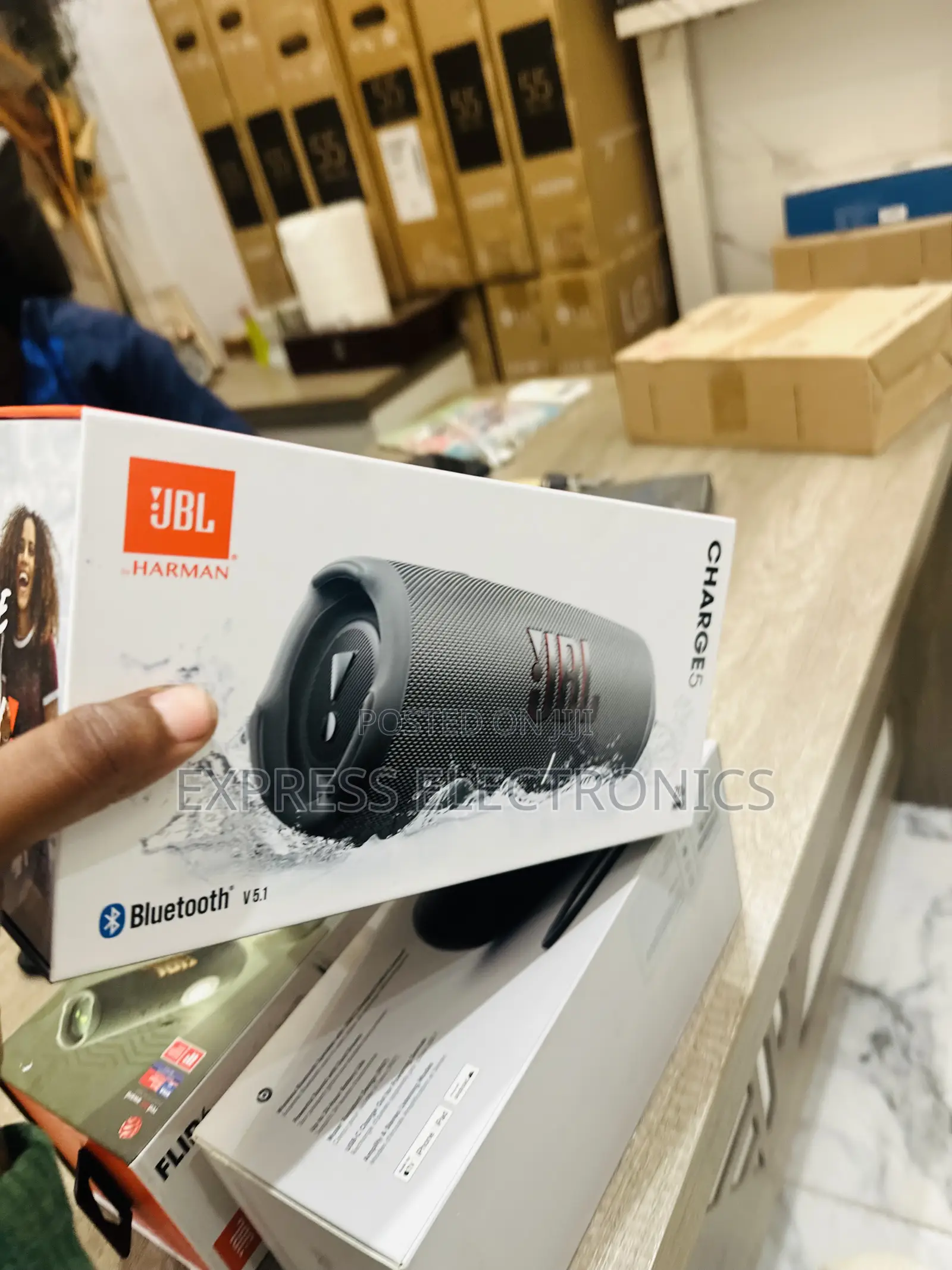 Powerful Sound With Dual Divers Charge 5