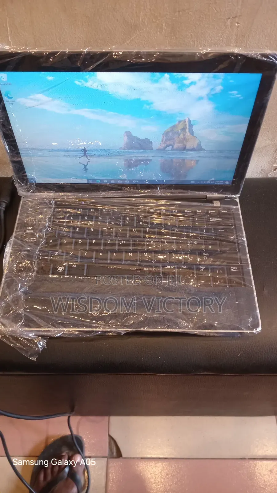 New Laptop Dell Latitude 13 3340 8GB Intel Core i5 HDD 500GB