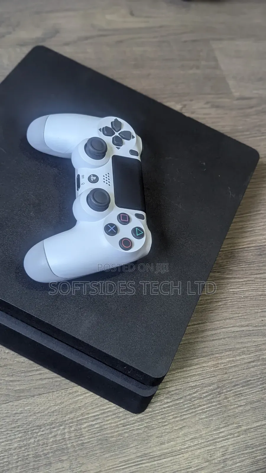 Neat Sony Playstation 4 Slim Jailbreak With Games Available