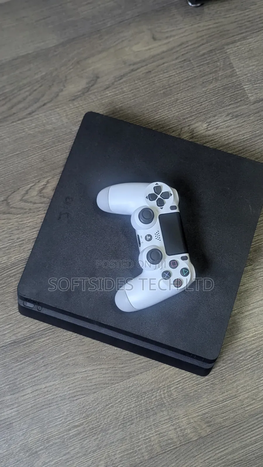 Neat Sony Playstation 4 Slim Jailbreak With Games Available