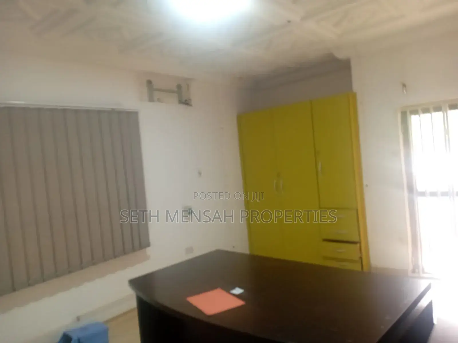 8bdrm House in Airport Residential Area for rent