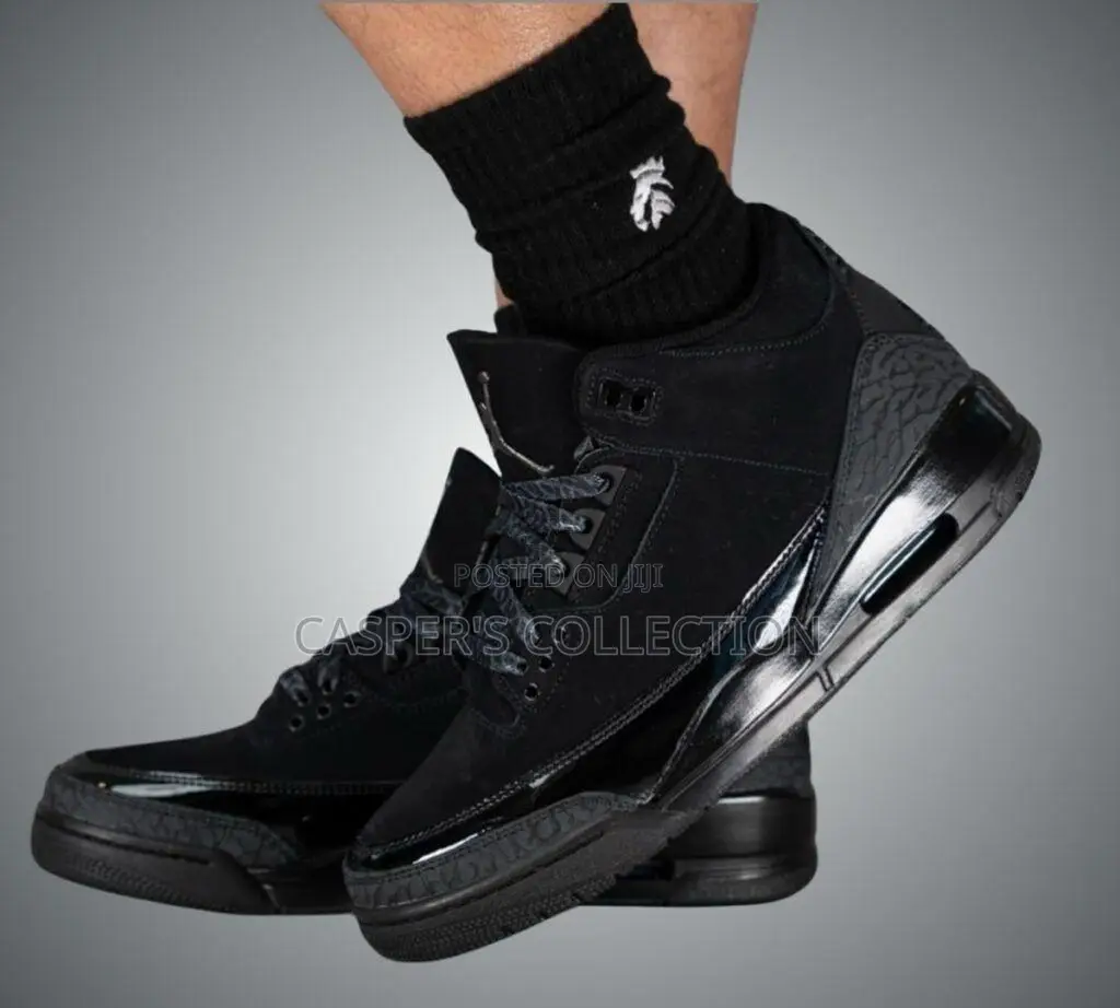 Air Jordan 3 Black Cat