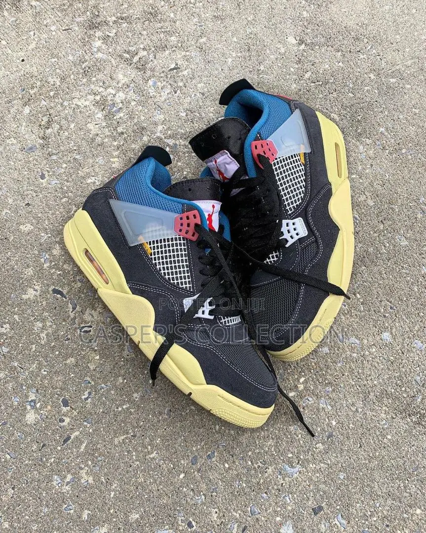Air Jordan 4 Retro Union Off Noir