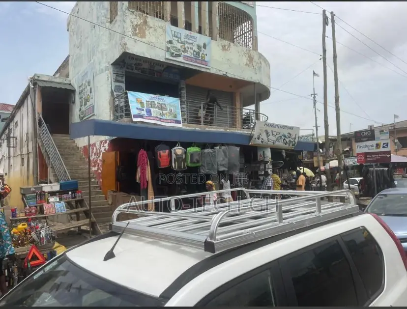 Universal Roof Career for 4x4 Cars