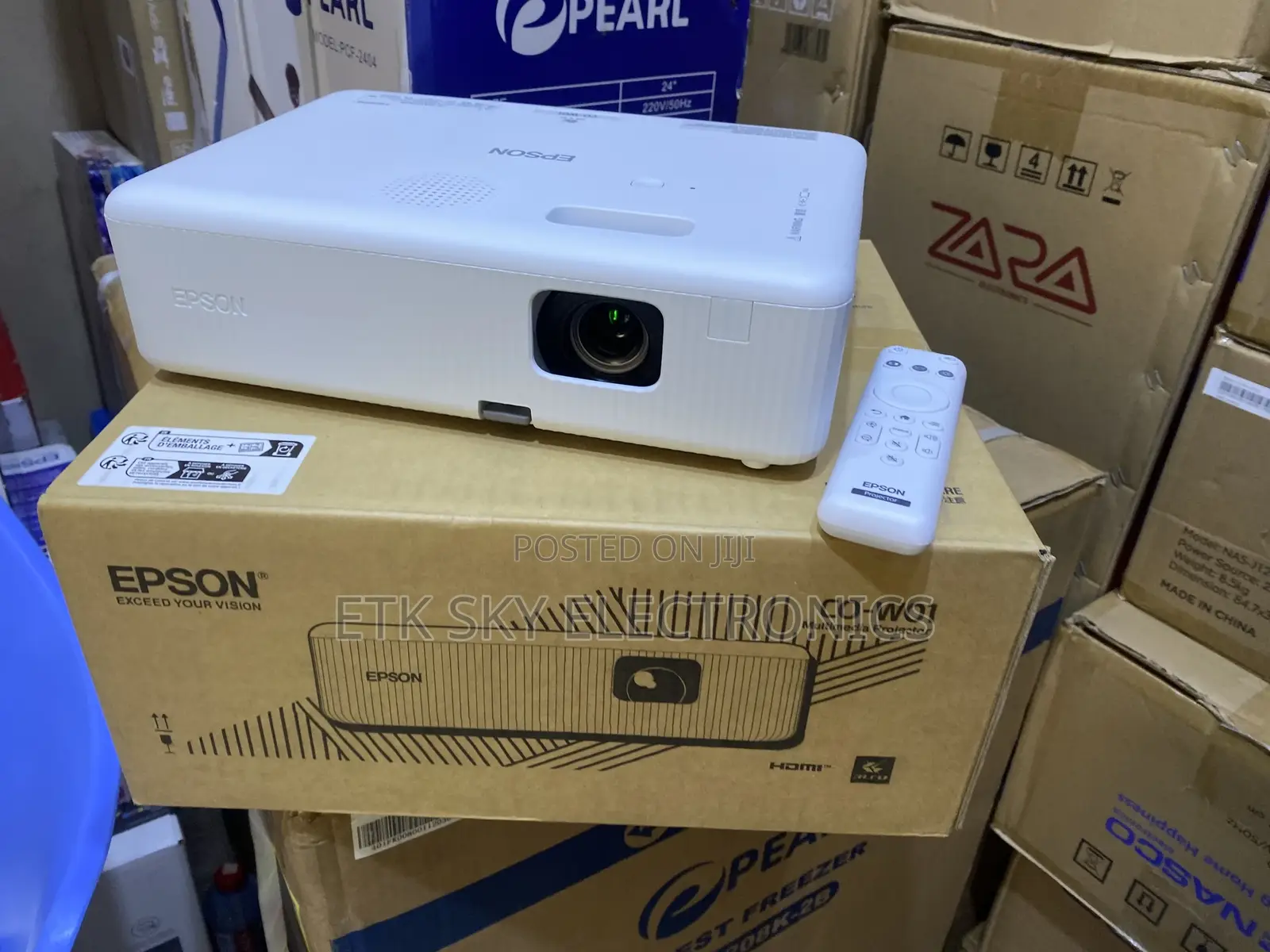 Stanch Epson 3000lumens Multimedia Projector
